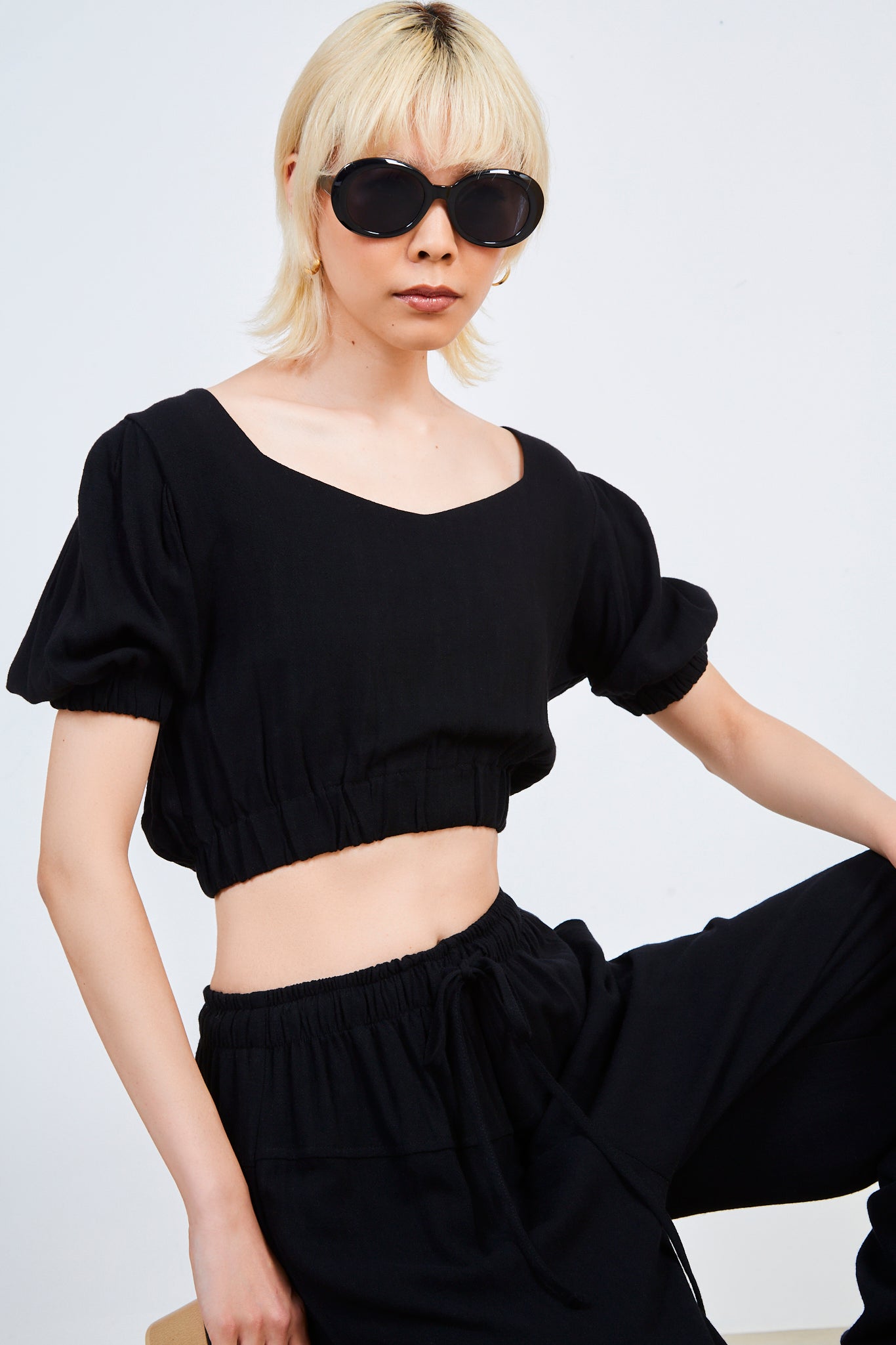 Black ruched waist short sleeved top_5