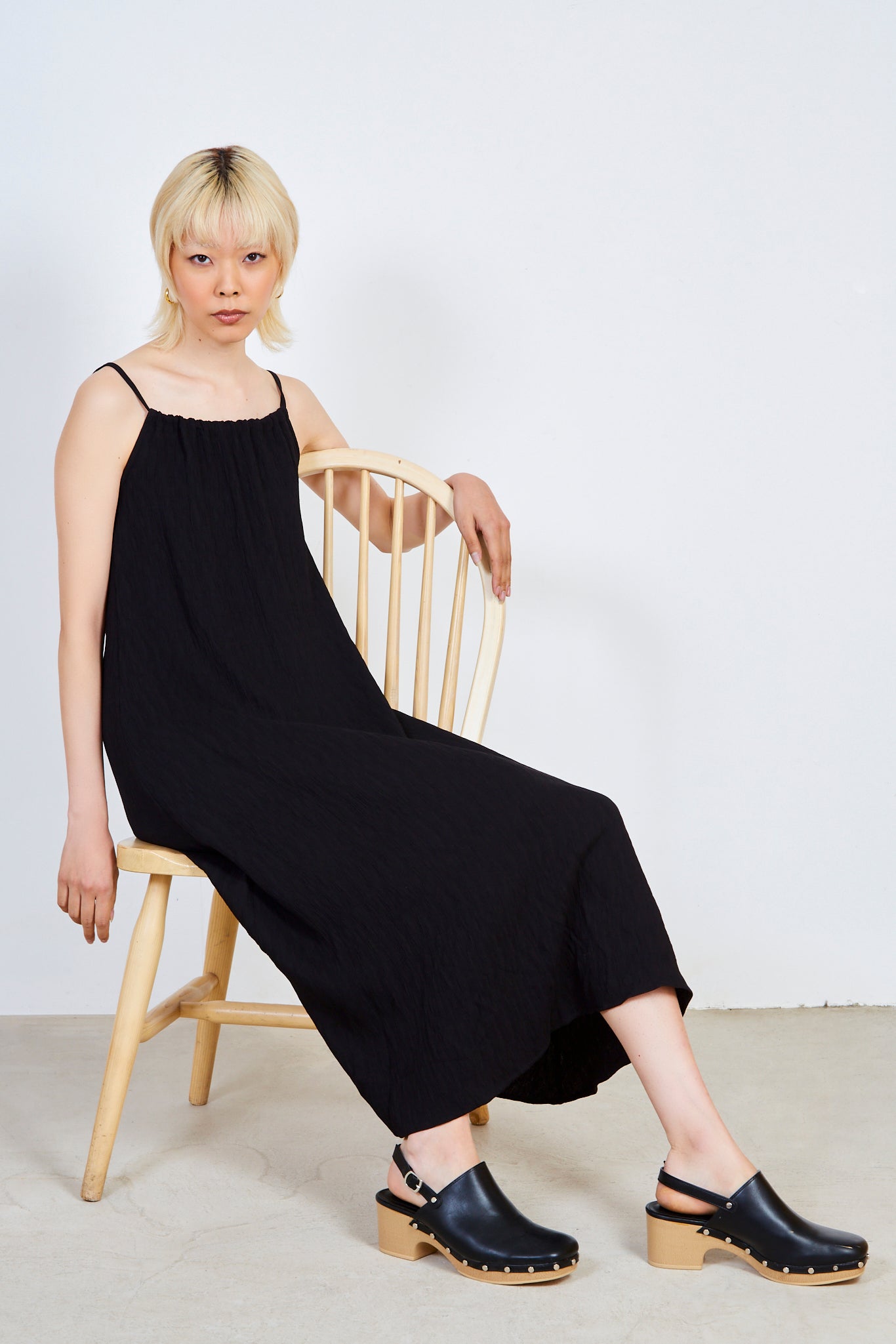 Black tie neck strap maxi dress_5