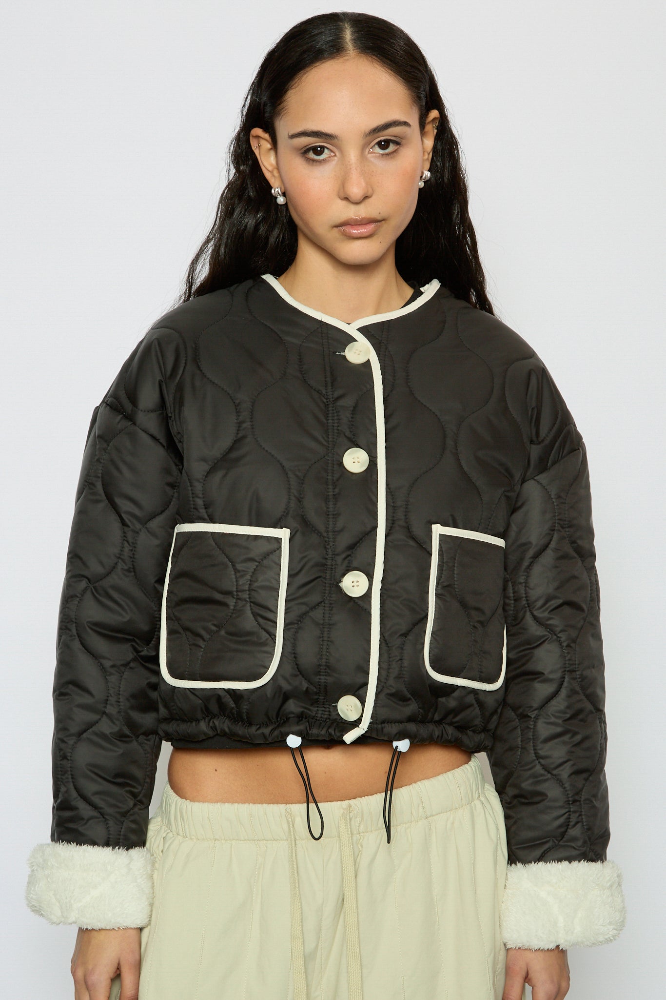 Black and ivory fuzzy lined circle quilted jacket_1