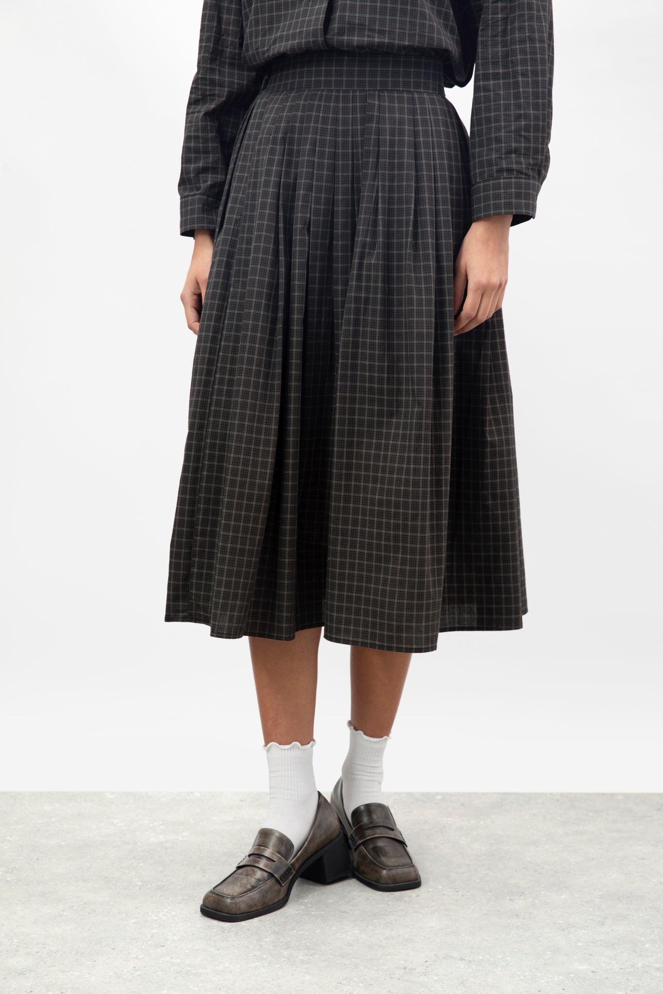 Black and white box check plaid pleated skirt_1