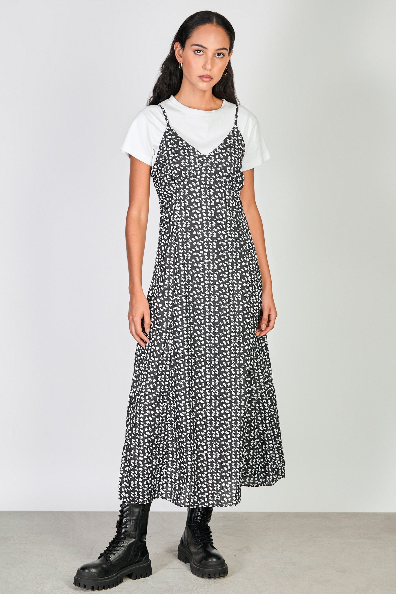 Black and white floral print maxi dress_1