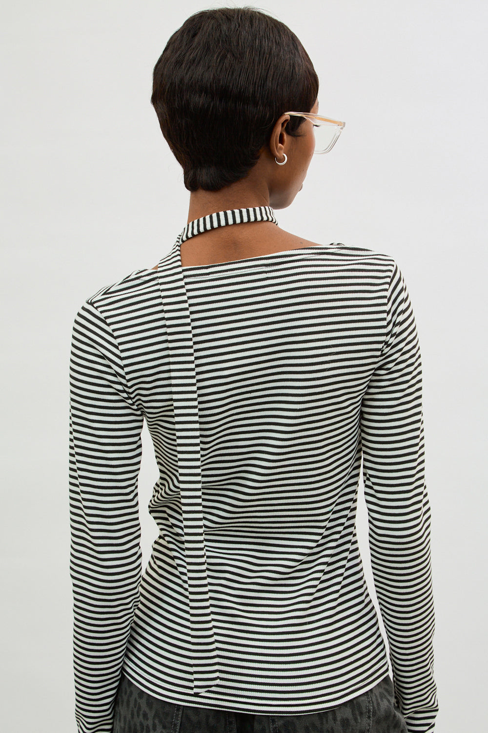 Black and white horizontal striped tie neck top_2