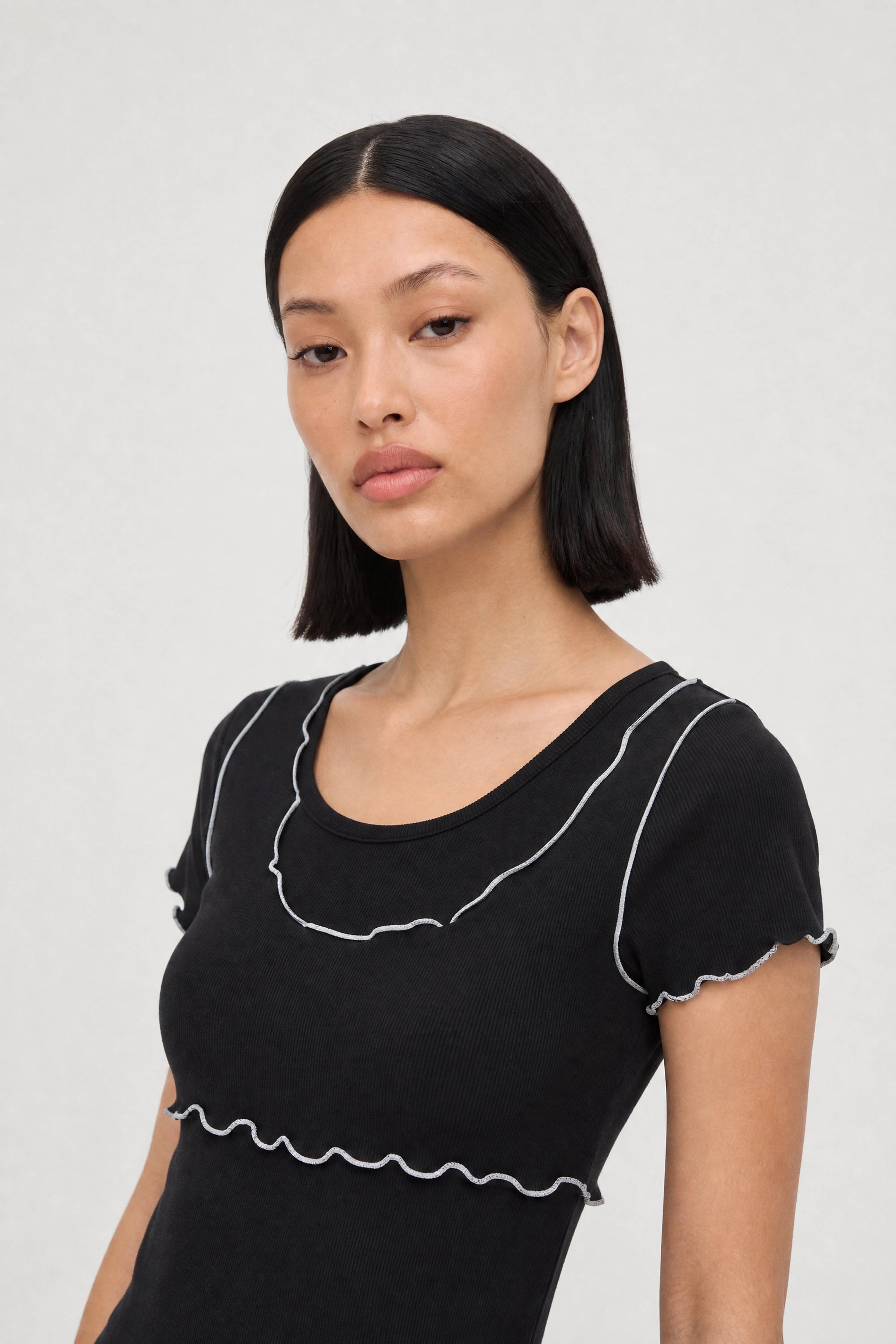 Black and white lettuce trim double layer tank tee_3