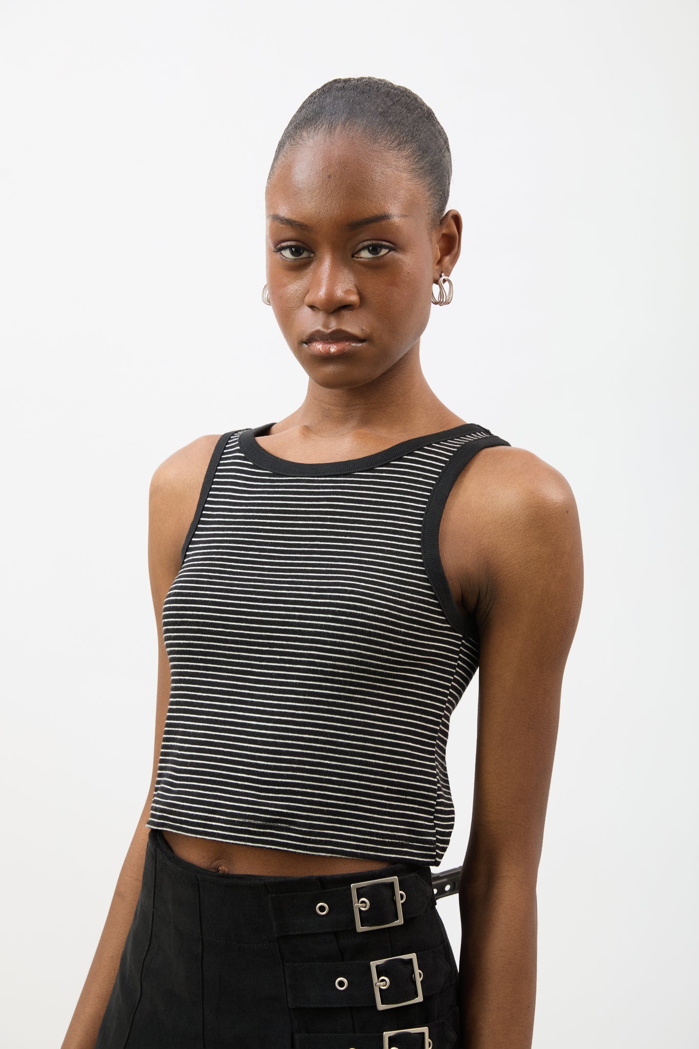Black and white striped contrast trim tank_2
