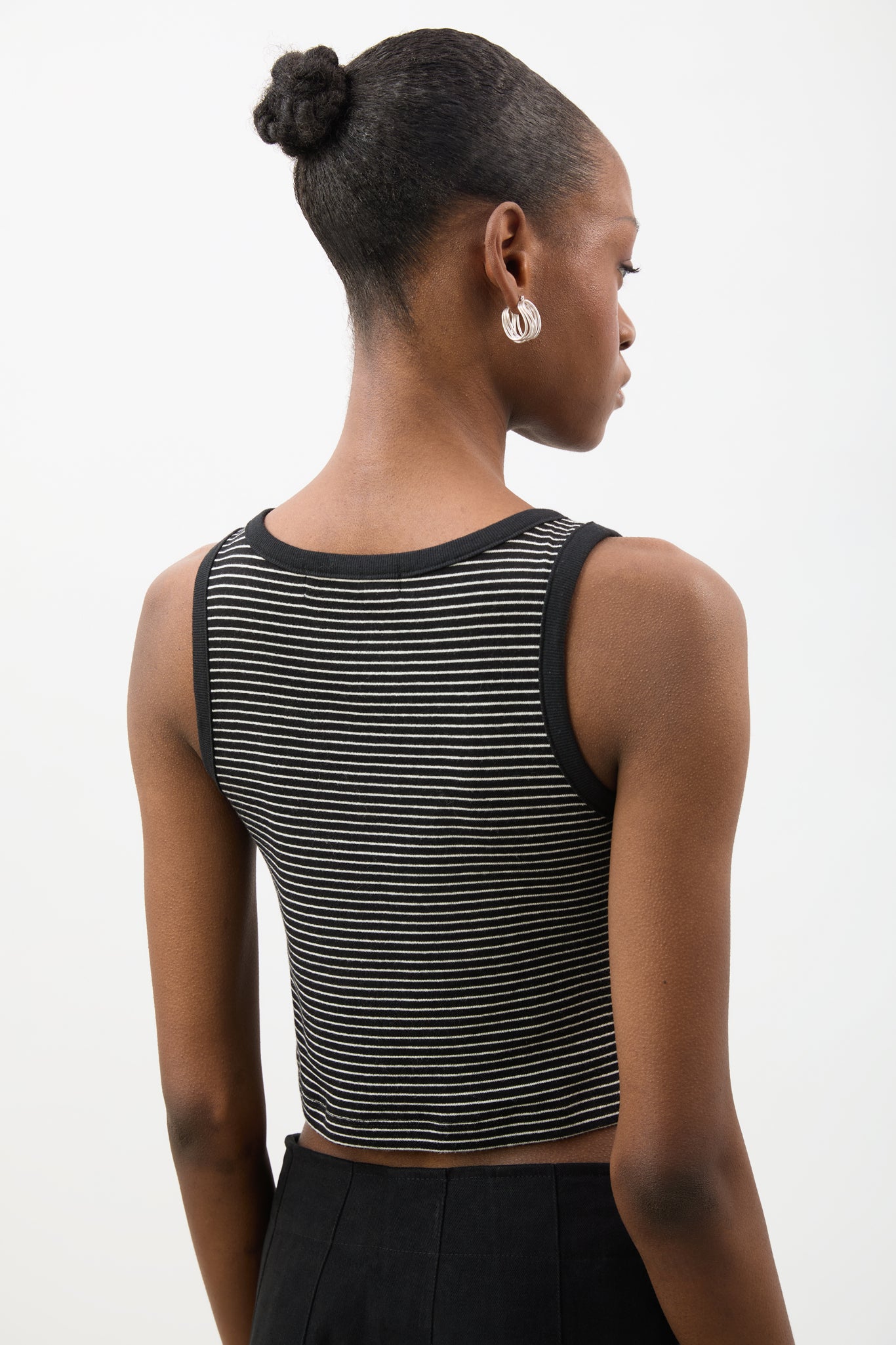Black and white striped contrast trim tank_3