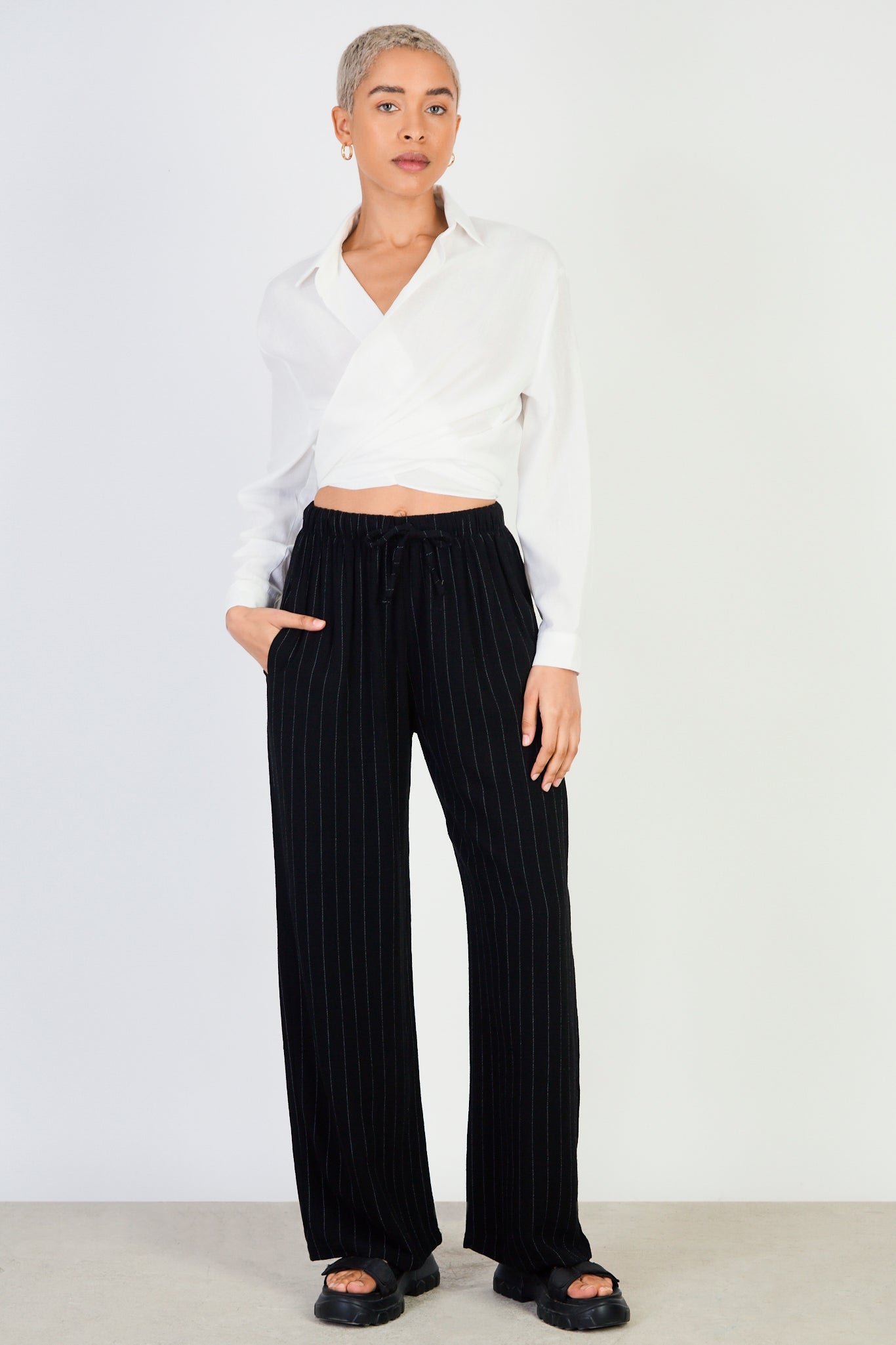 Black and white striped tie waist trousers_5