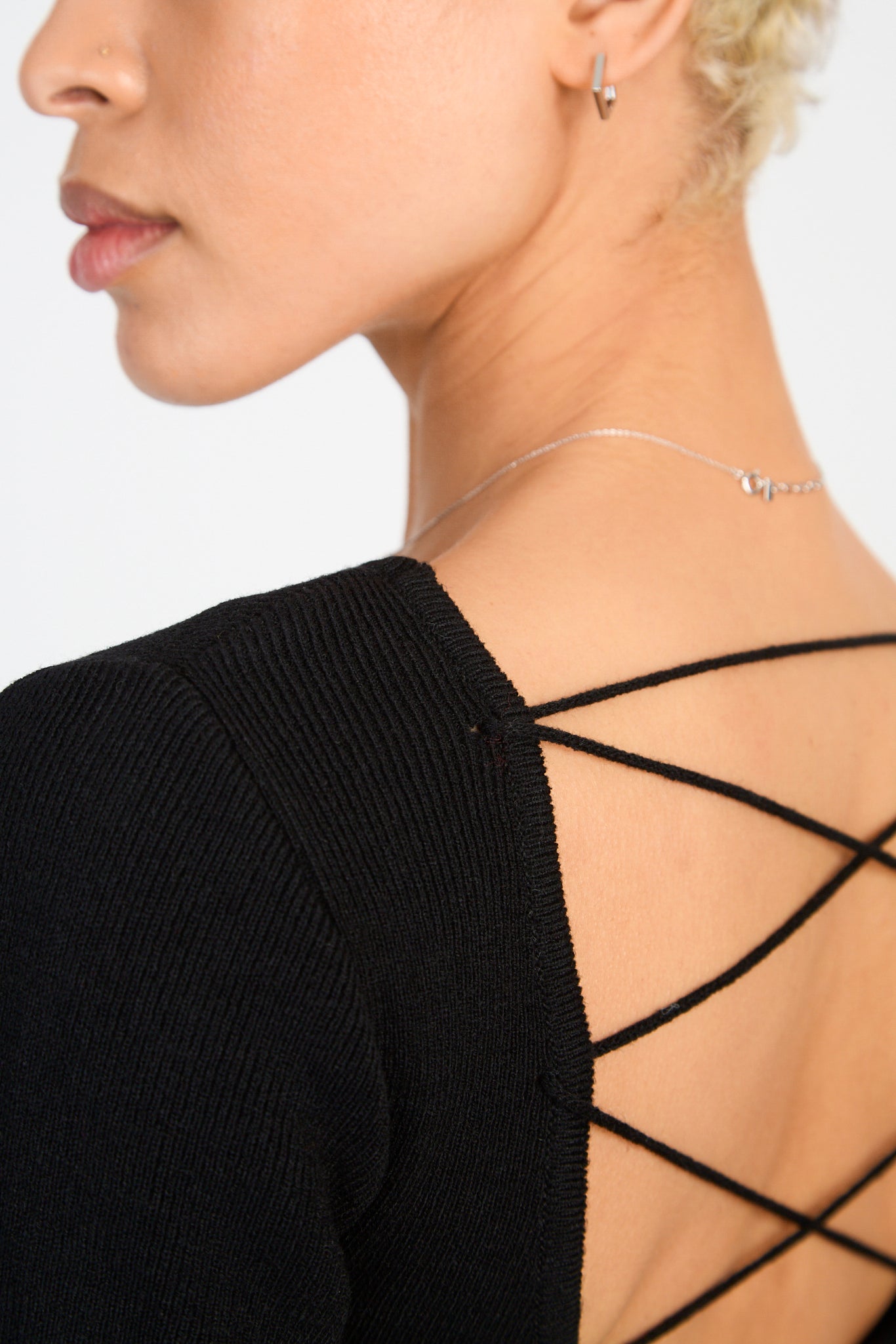 Black criss cross tie back knit top_3