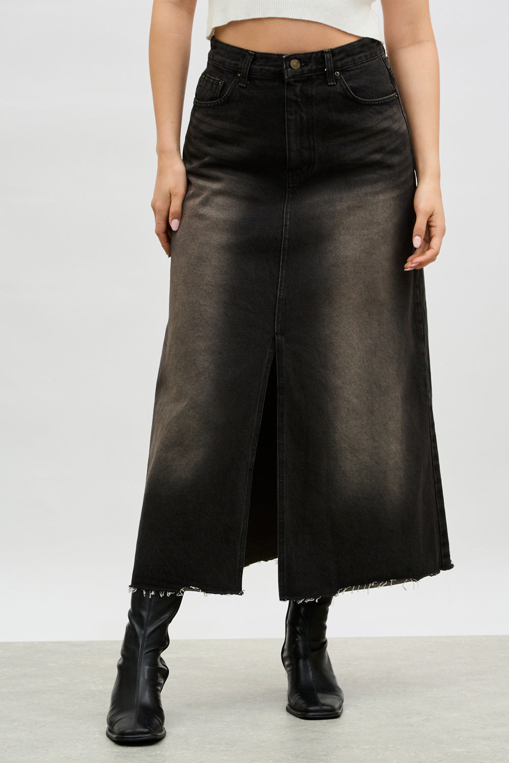 Black denim long front slit skirt_1