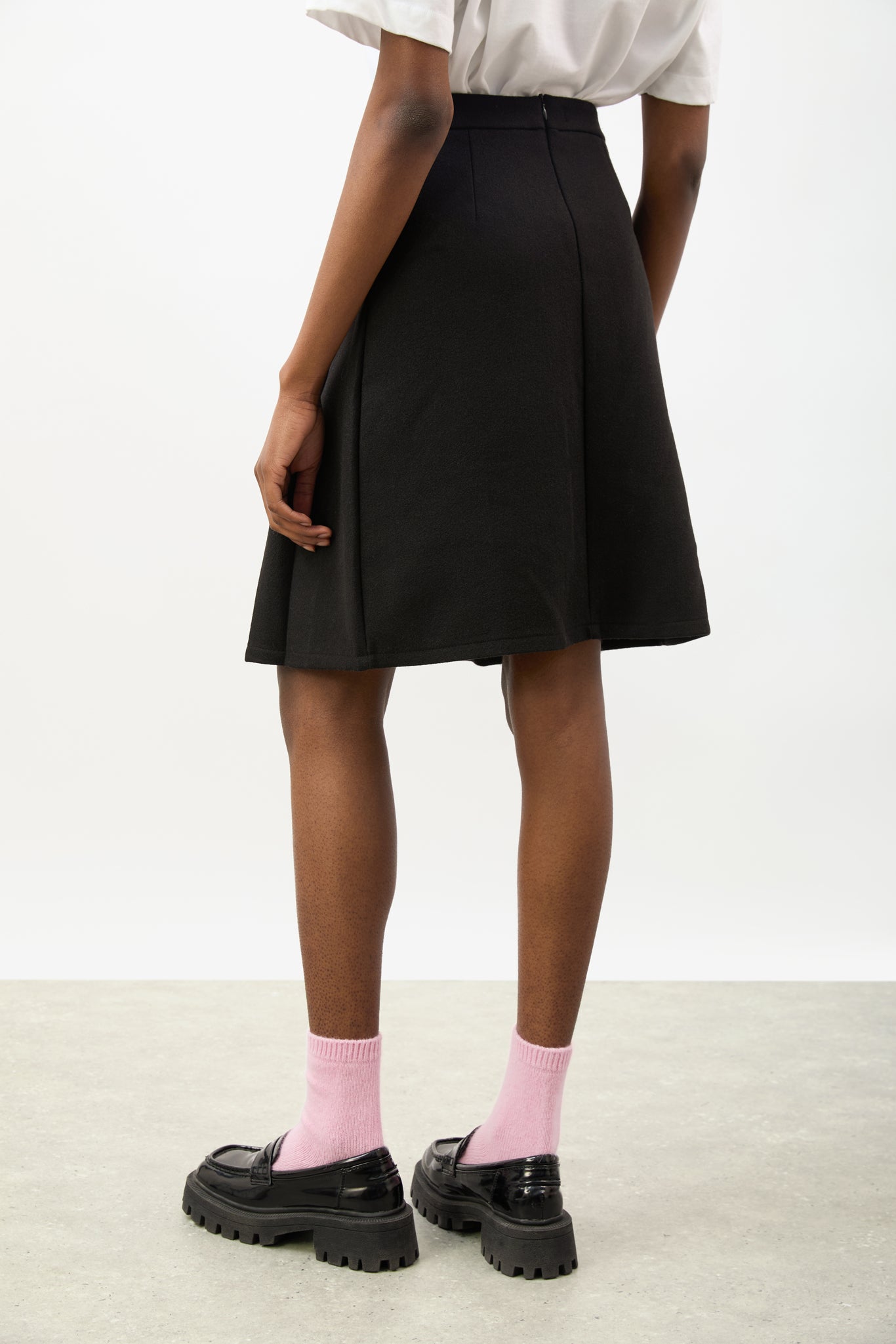 Black double pleat adjustable waist skirt_2