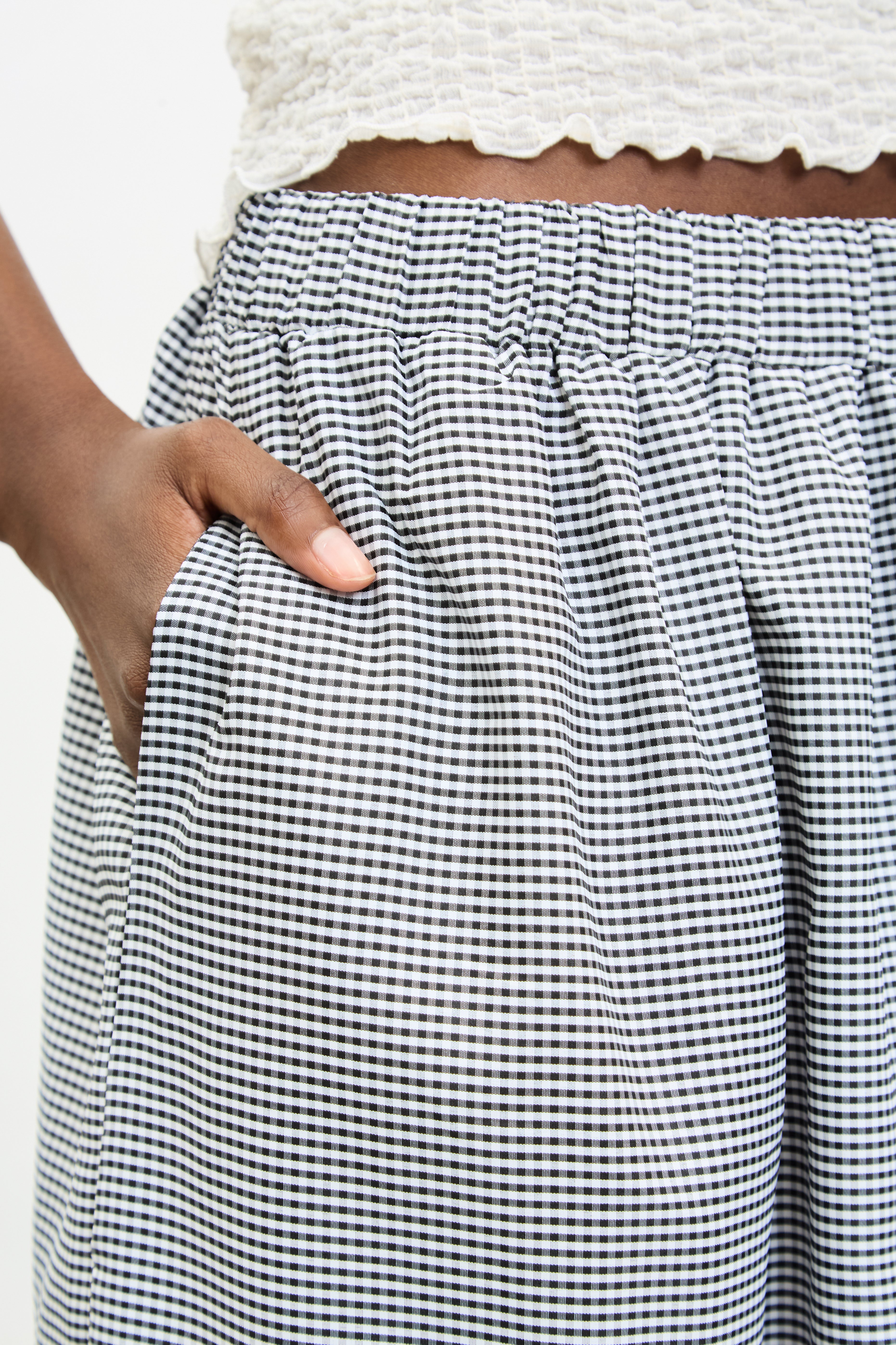 Black gingham tiered ruffle trim skirt_3