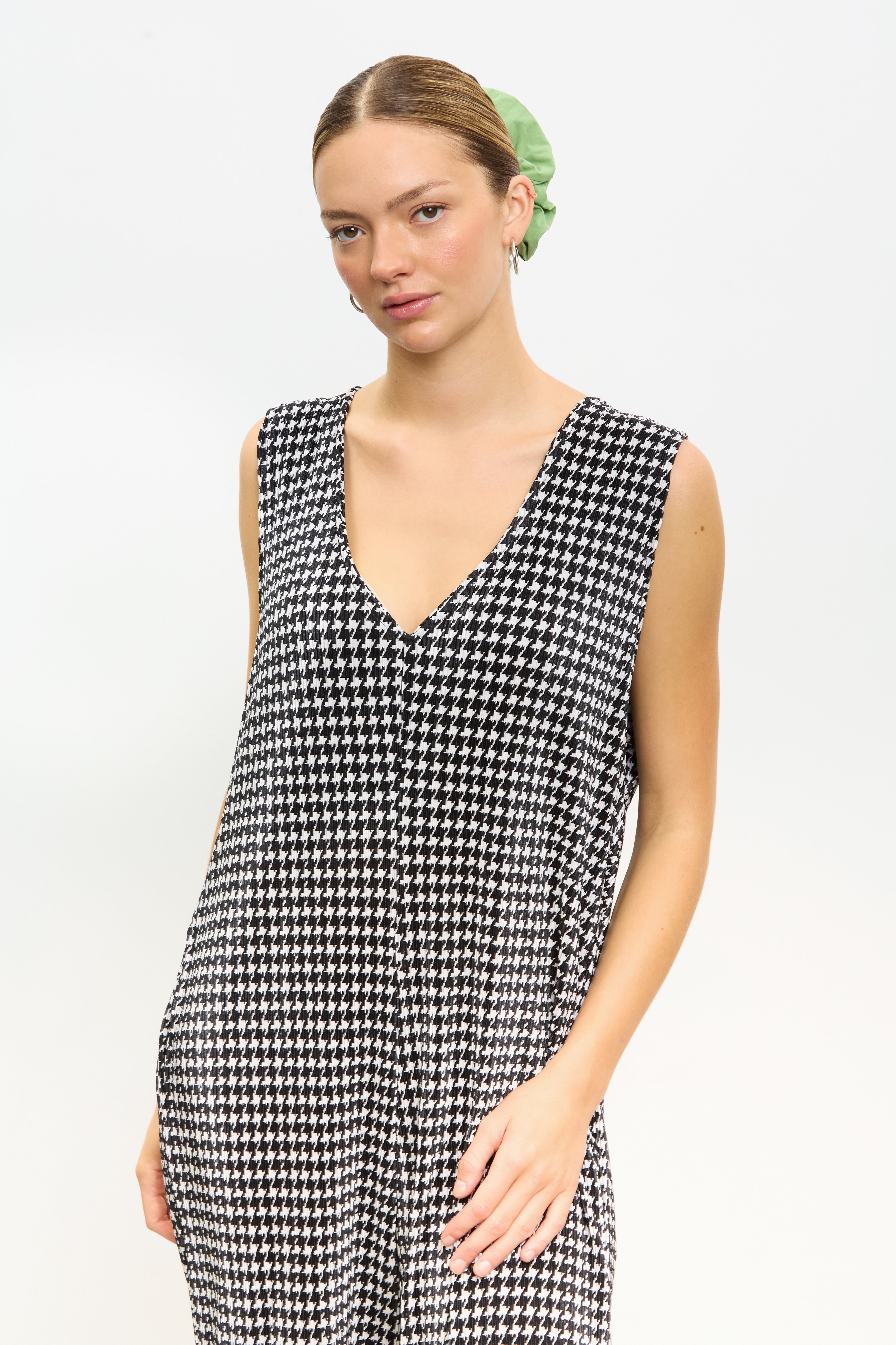 Black houndtooth jumpsuit_3