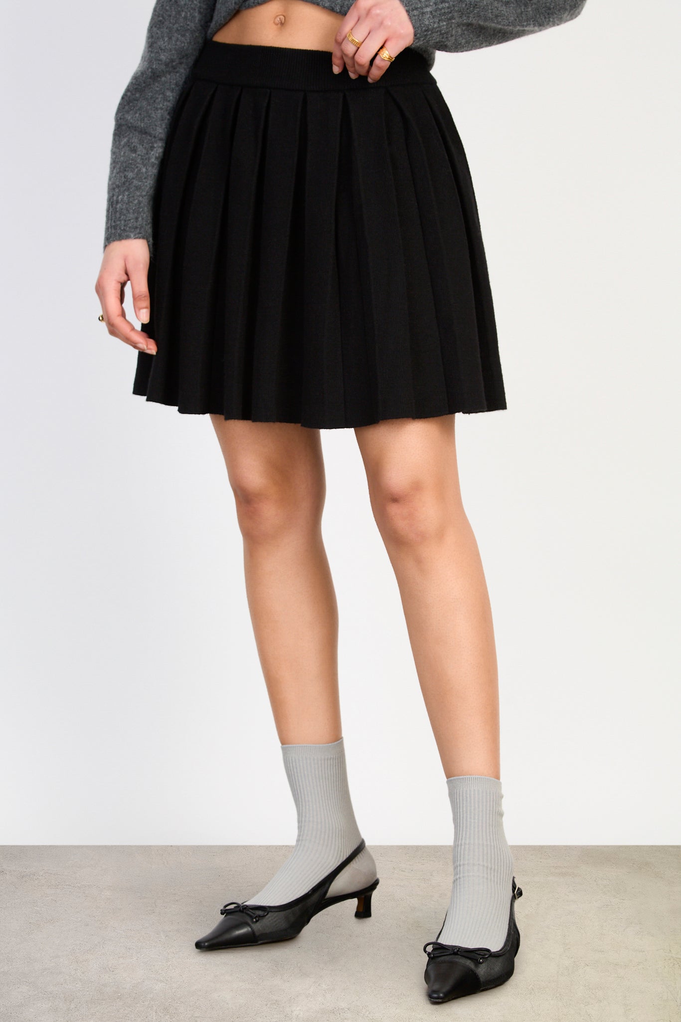 Black knit pleated mini skirt_1
