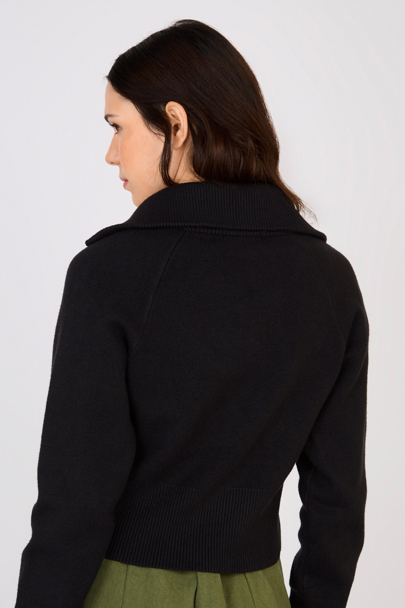 Black large wide collar cardigan_2