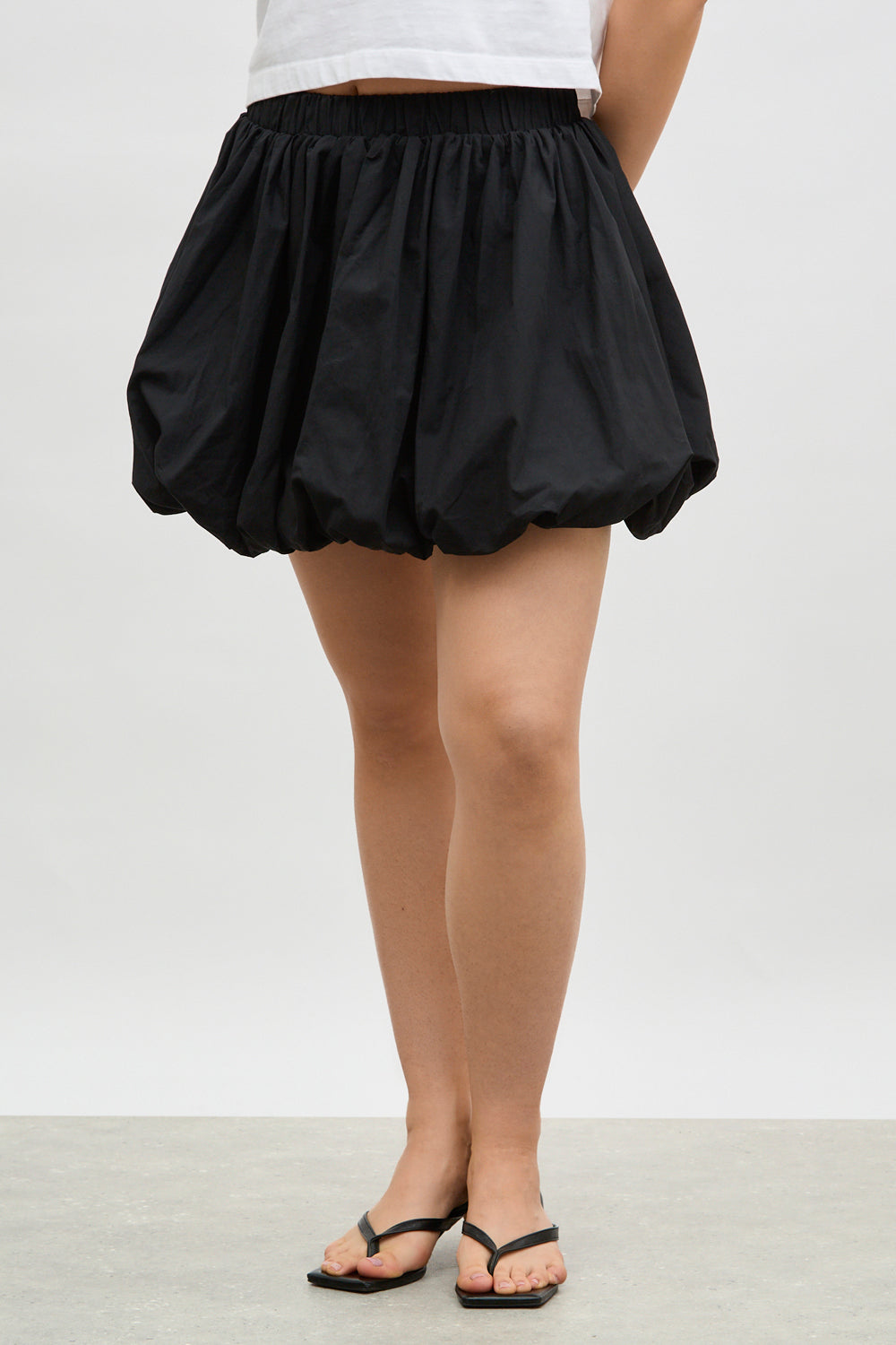 Black mini bubble skirt_1