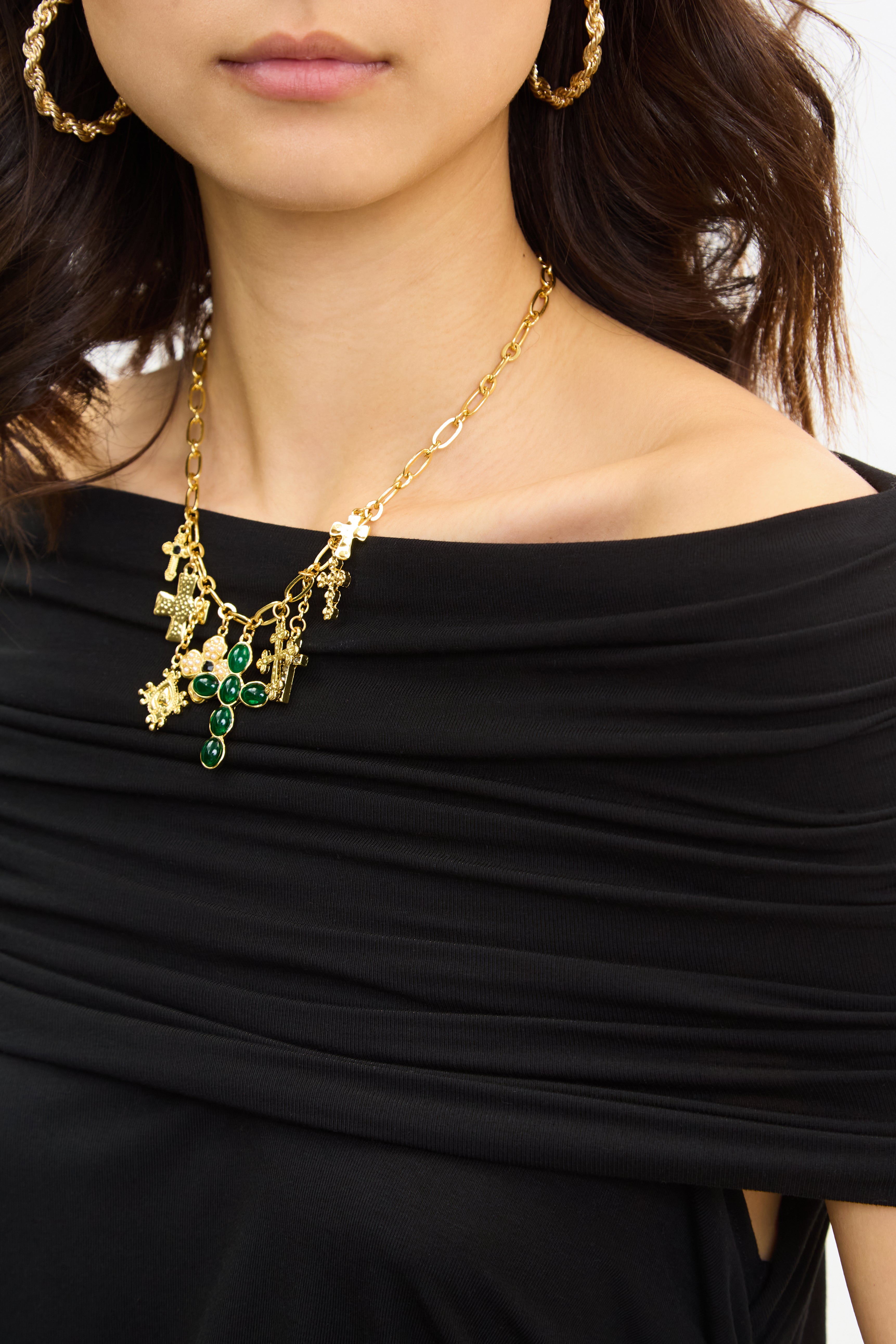 Black off shoulder short sleeved top_5