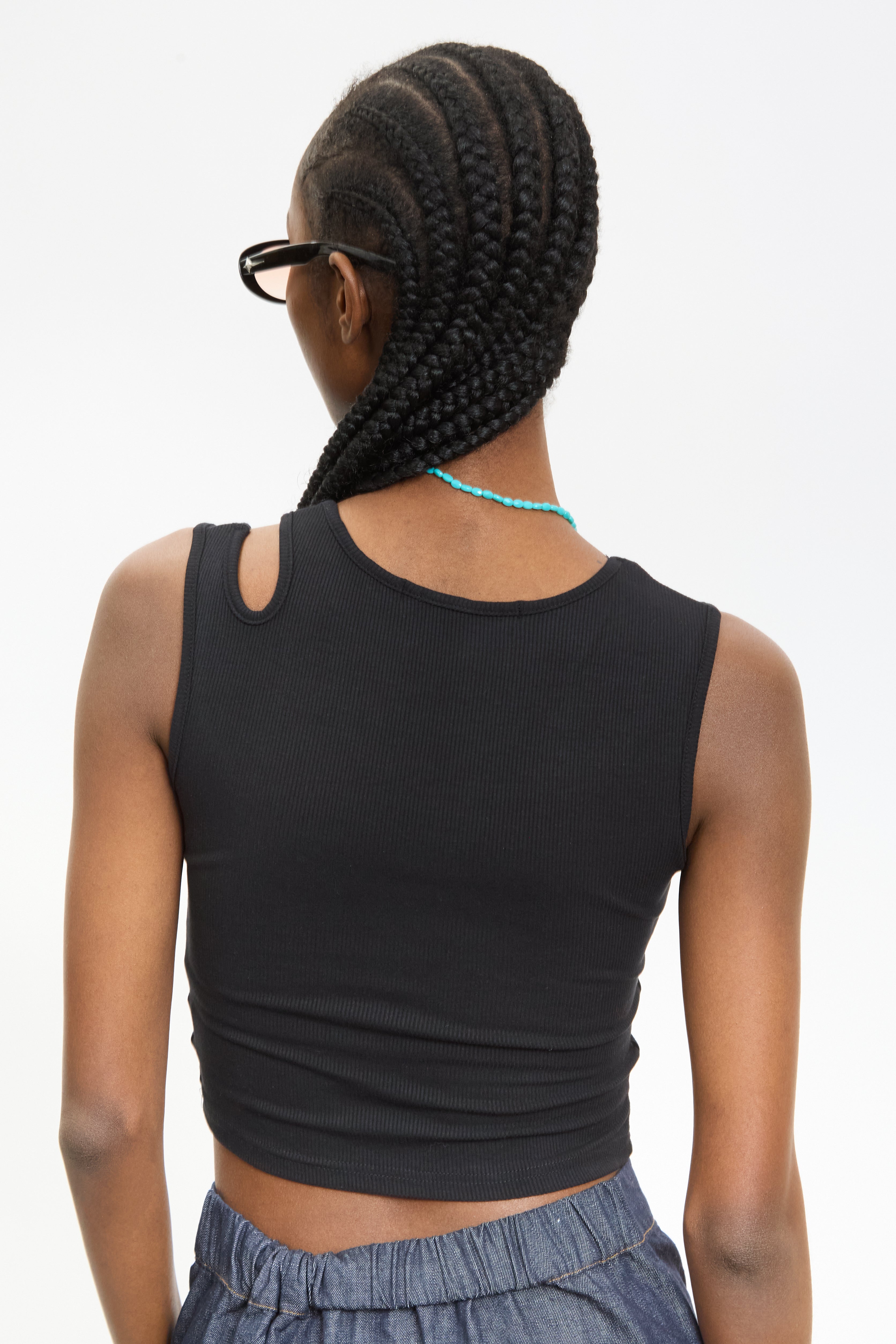 Black peek shoulder tank top_2