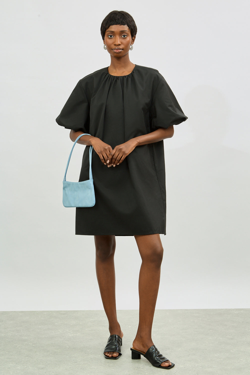 Black puff sleeve mini dress_1