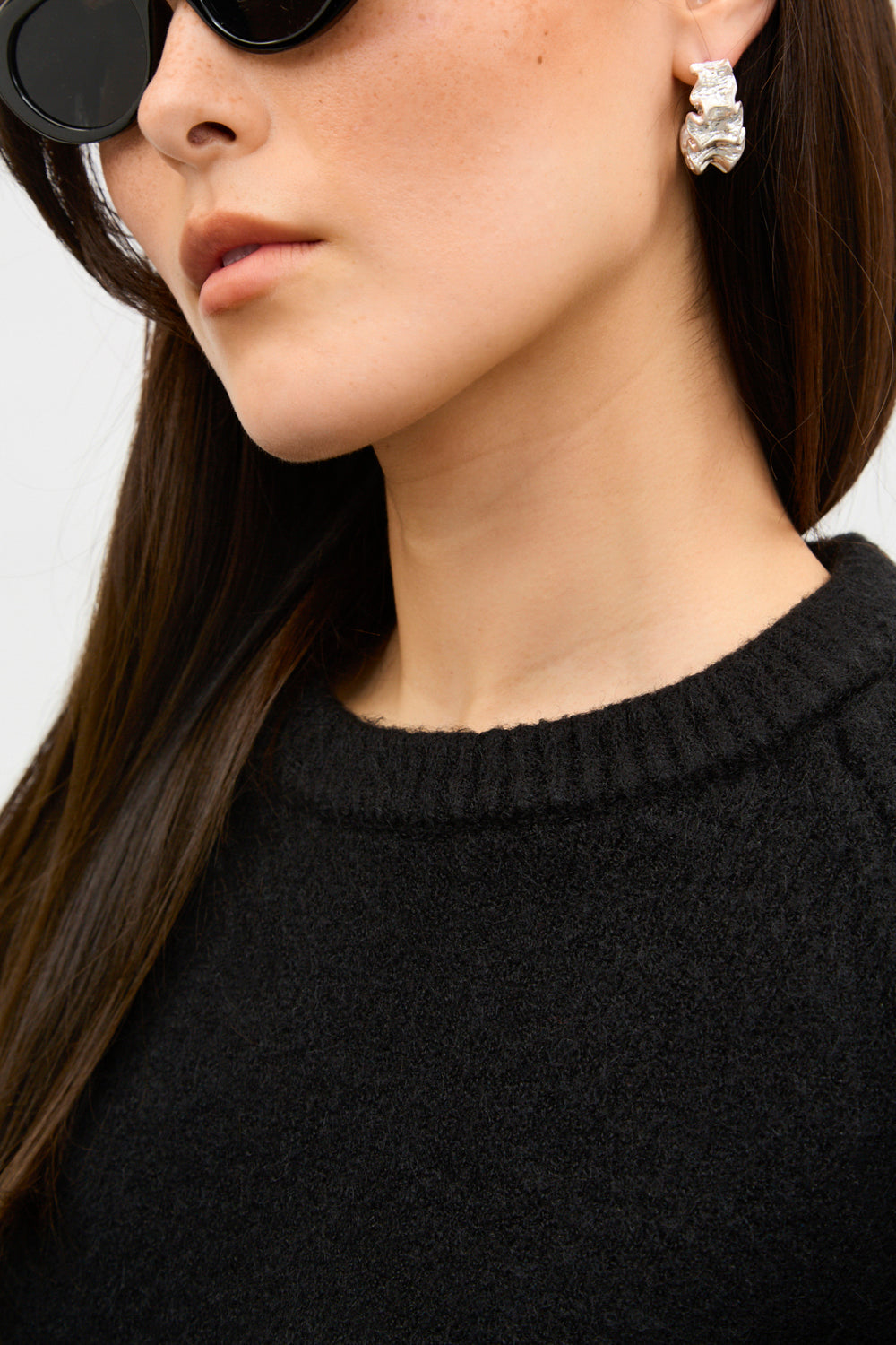 Black pure wool crew neck jumper_3