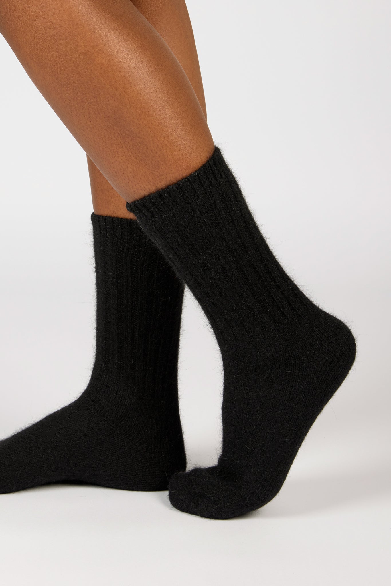Black ribbed angora long socks_1