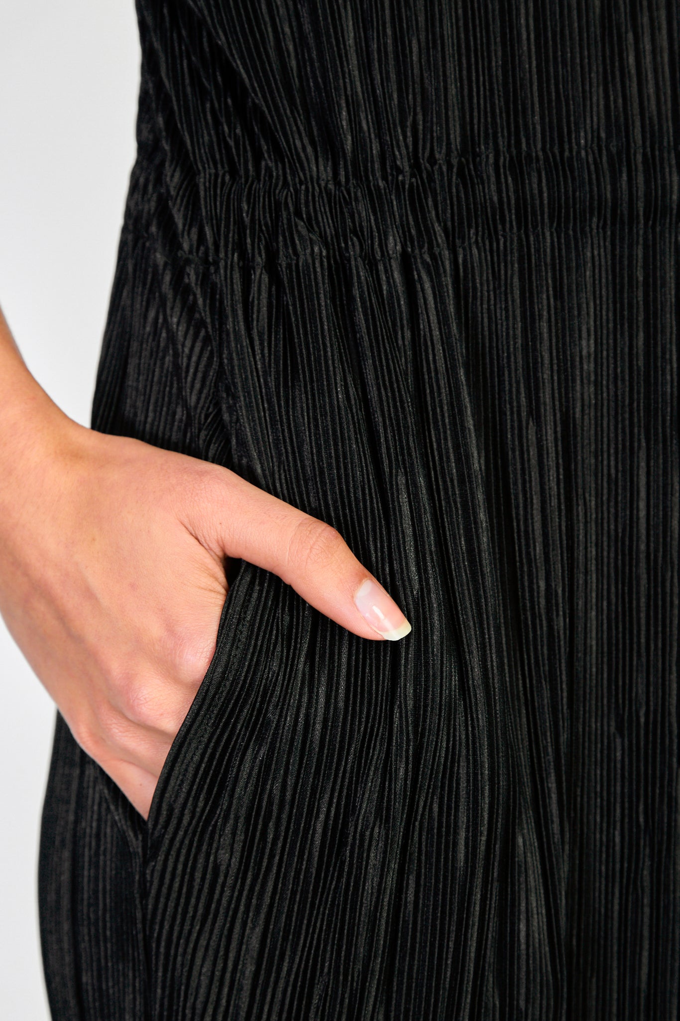 Black ribbbed tie waist jumpsuit_3