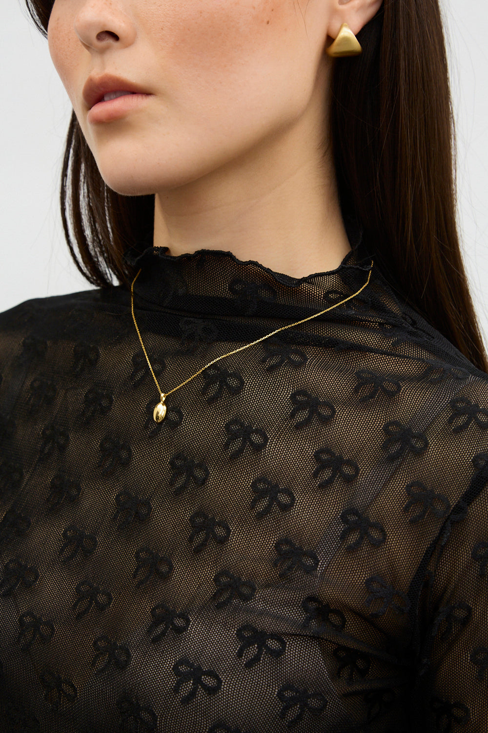 Black sheer ribbon motif long sleeve top_3