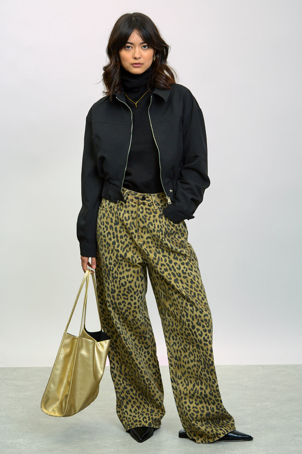 Black smart bomber jacket_5