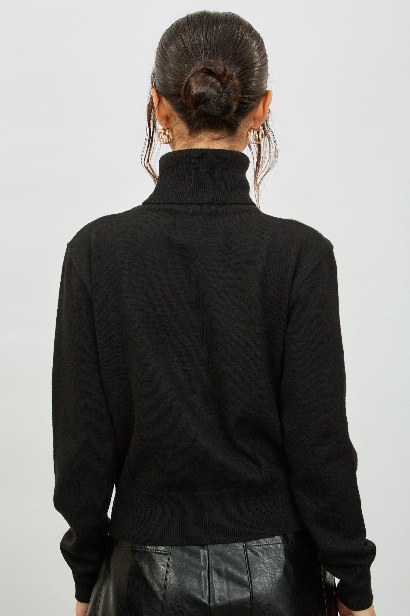Black thick short knit turtleneck_2