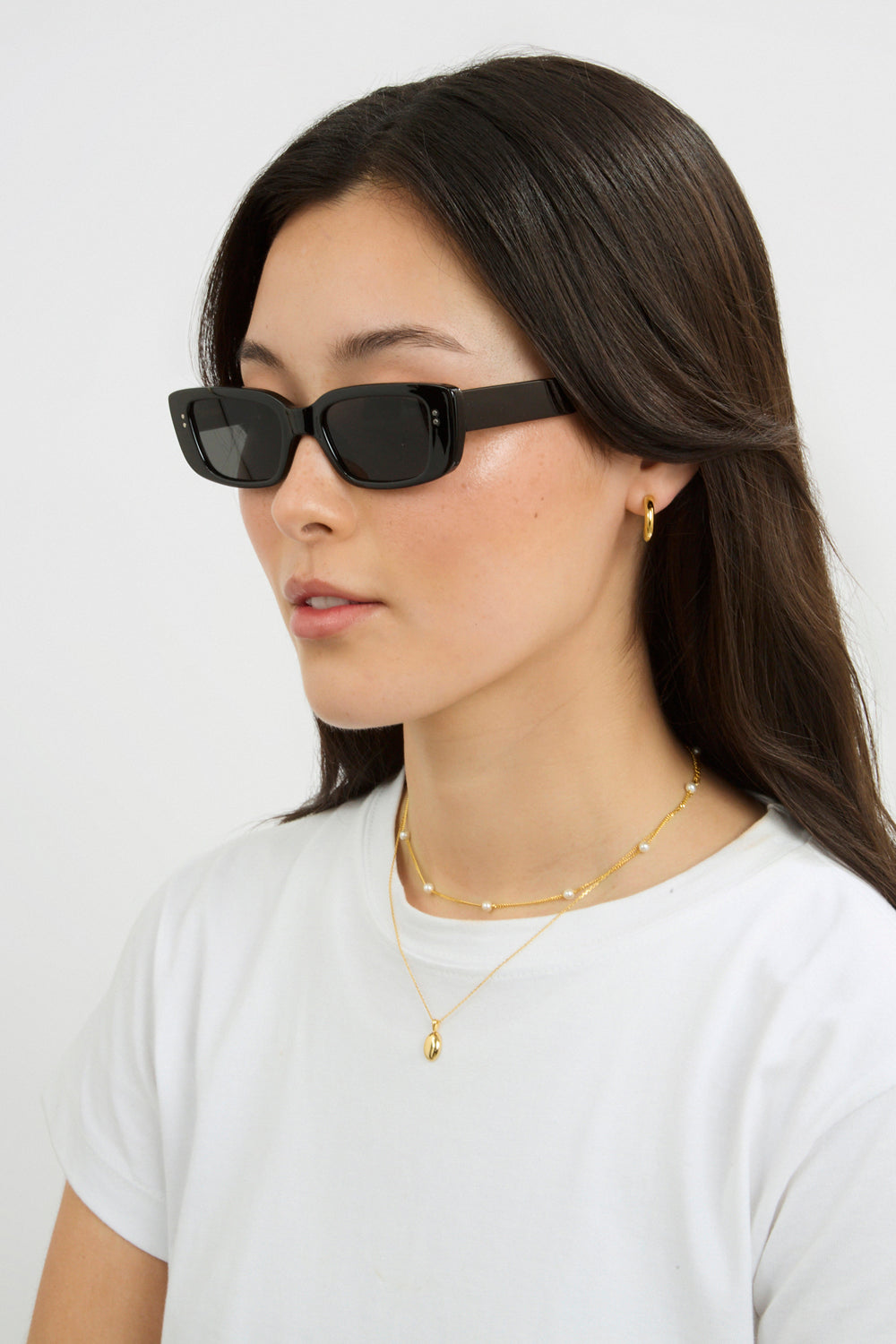 Black thin rectangular sunglasses_4