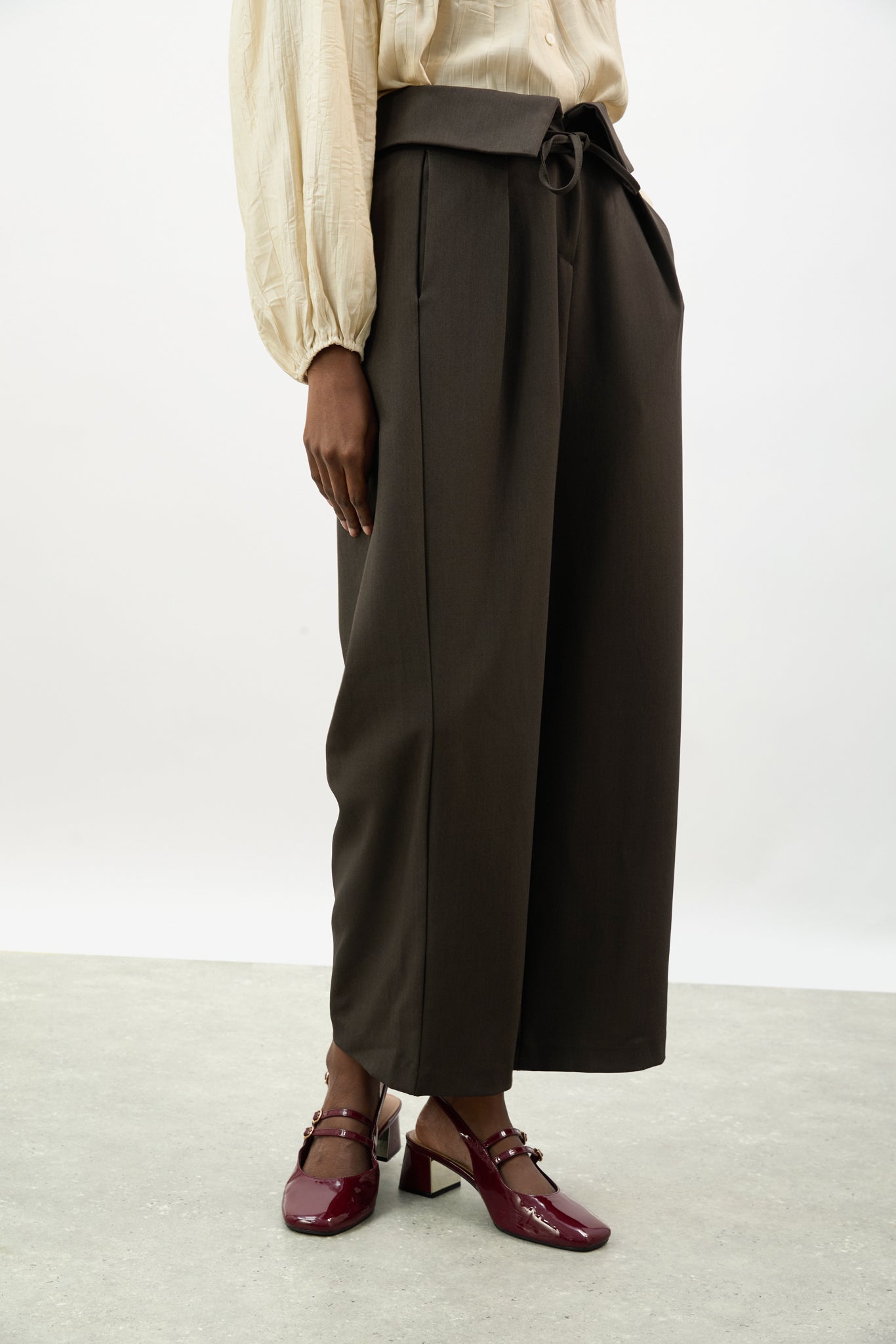 Black tie waist smart pleated trousers_1