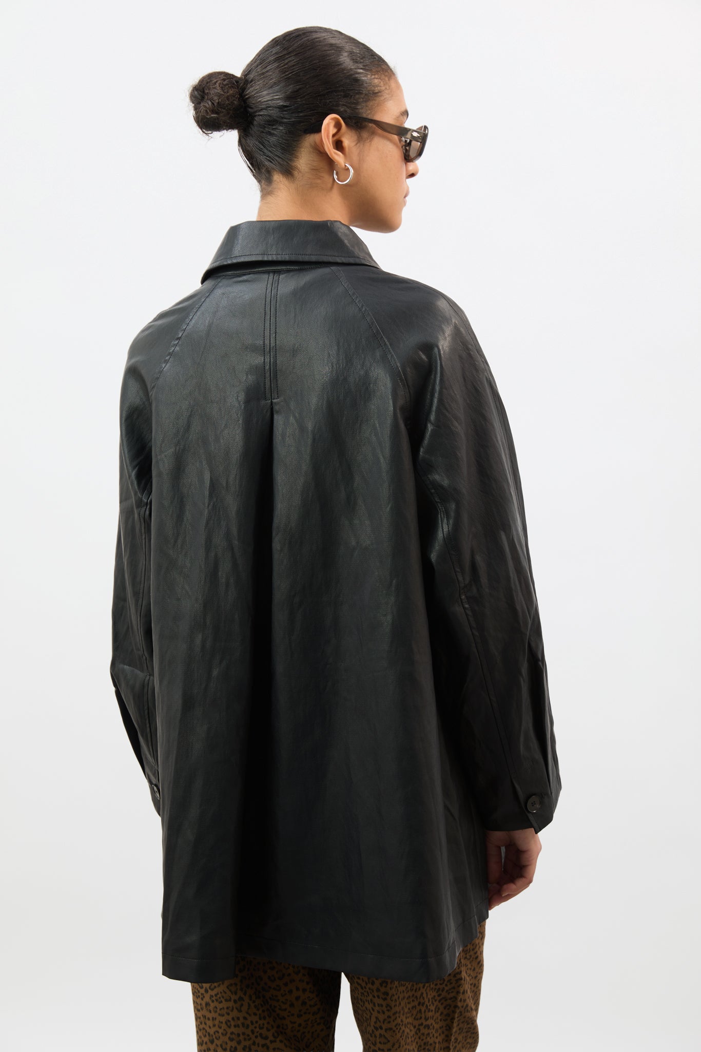 Black vegan leather car coat_3
