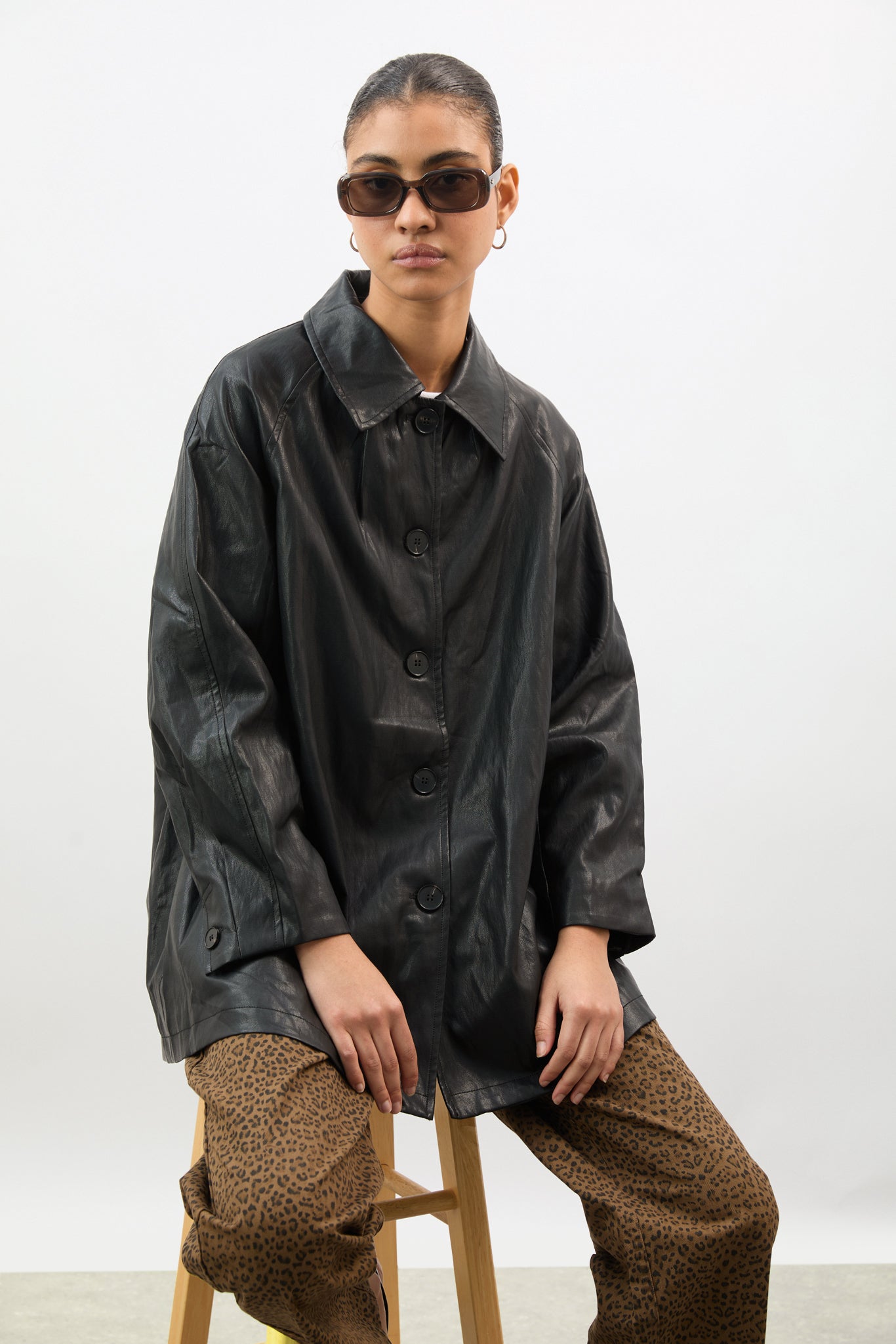 Black vegan leather car coat_6