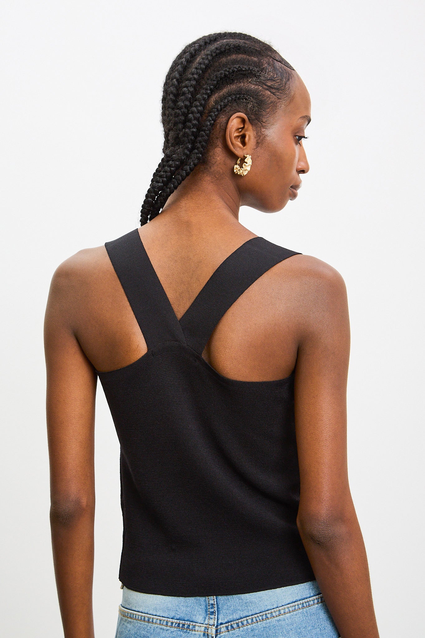 Black wide strap cross back knit tank_2