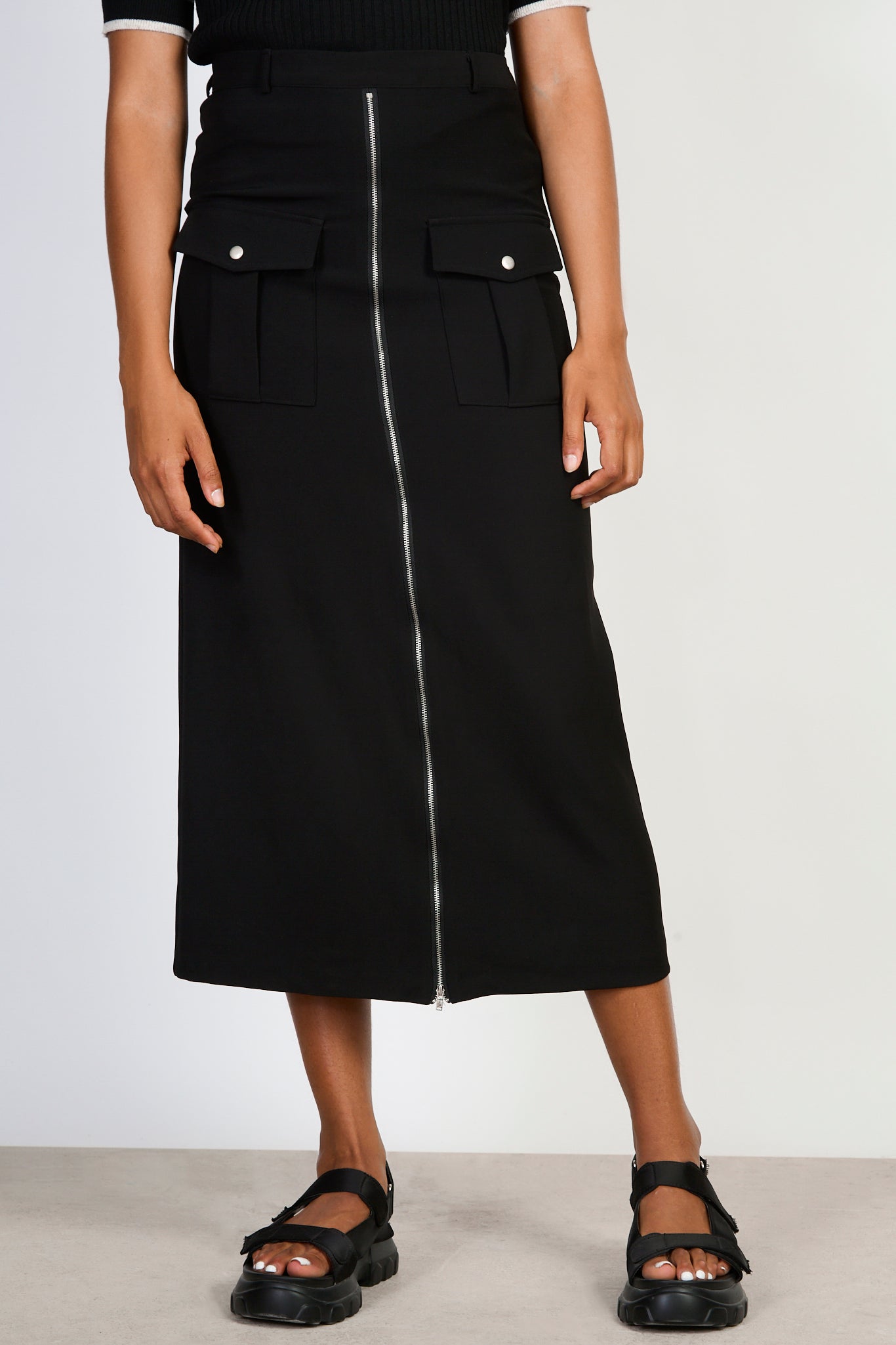 Black zip front midi skirt_1