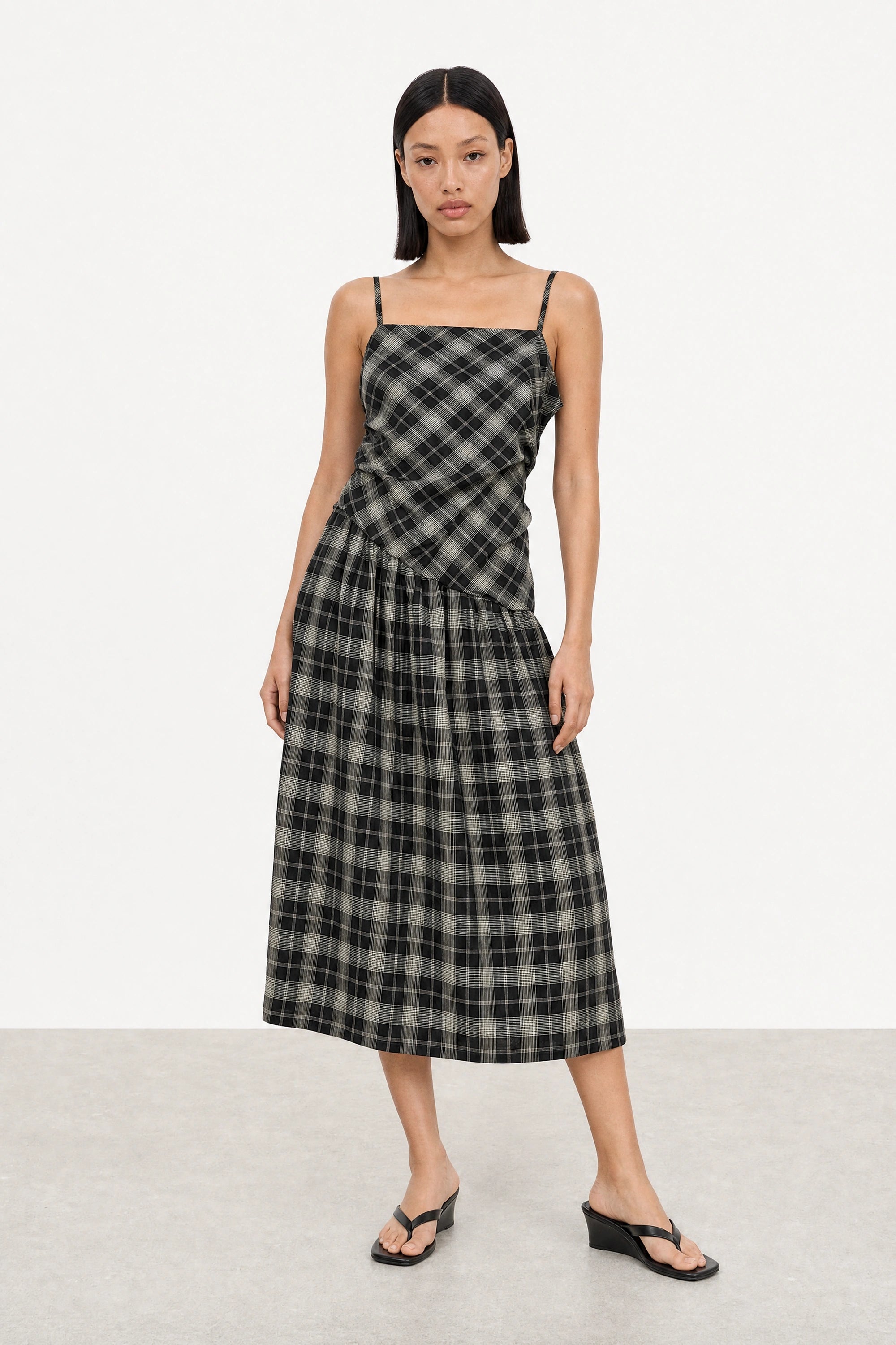 Black and white checked strappy tie back dress_3