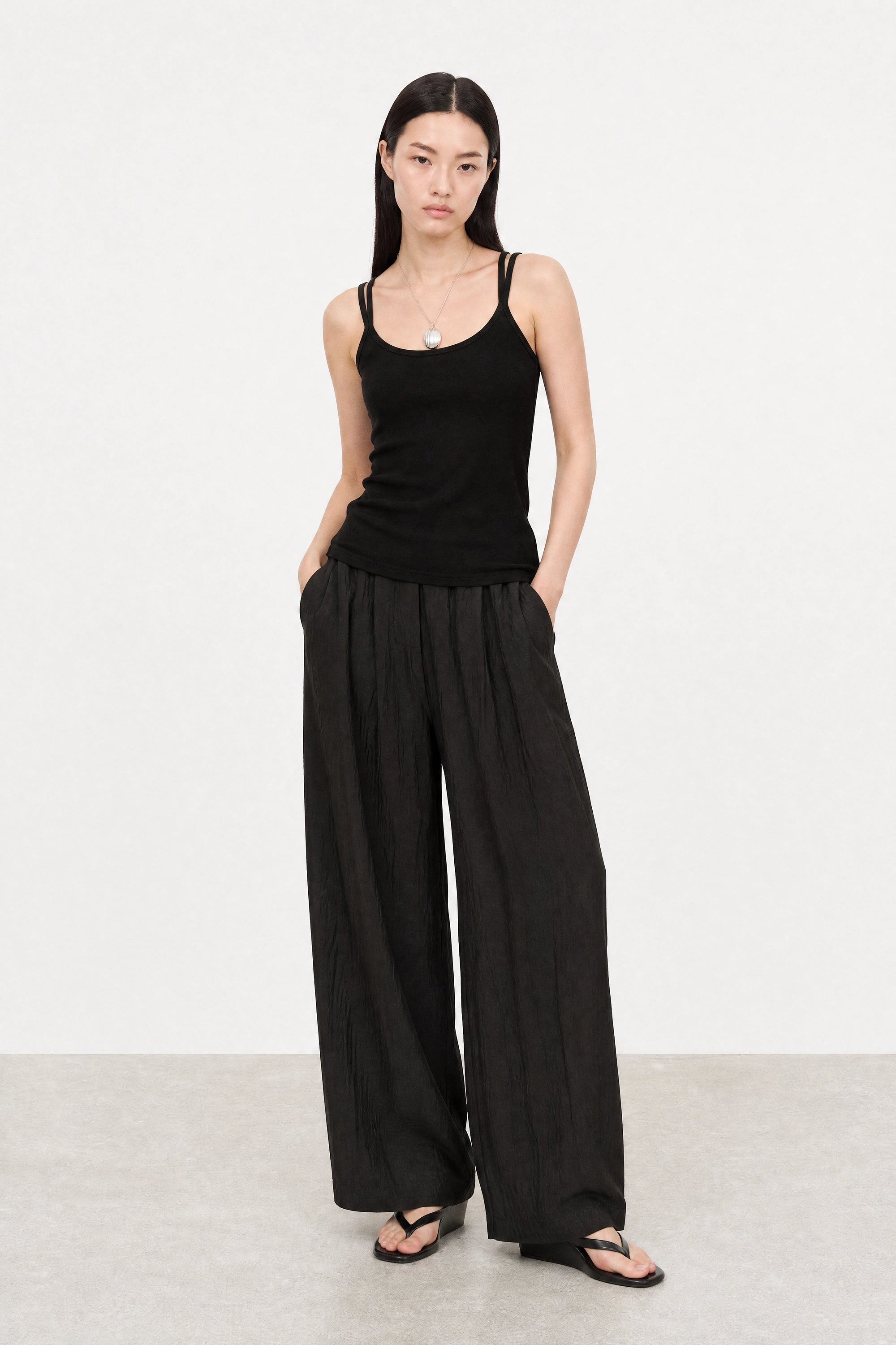 Black cross back stretch jersey tank top_5