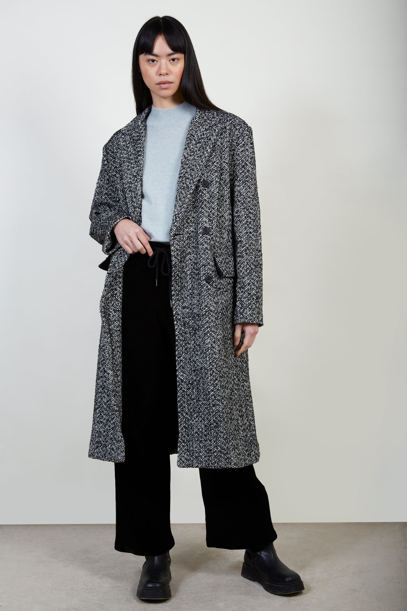 Black and white herringbone wool blend coat_1