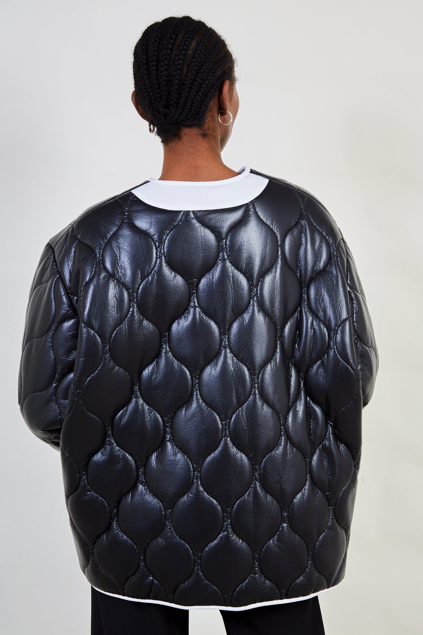 Black and white vegan leather wave stitch coat_2