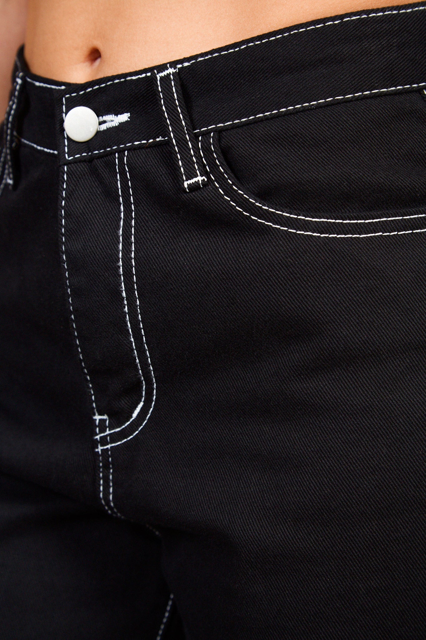 Black and white wide leg contrast stitch jeans_4