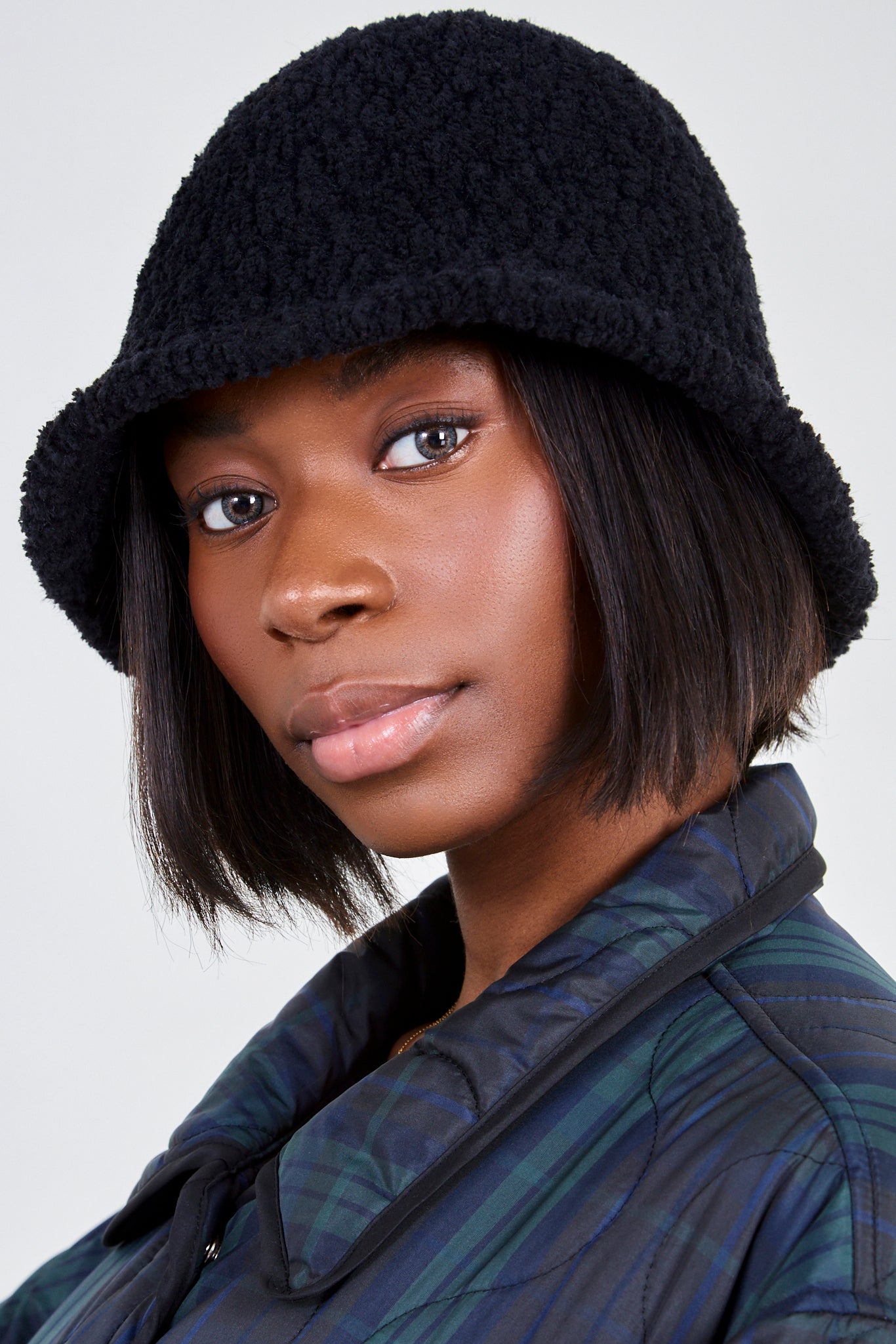 Black boucle bell shaped bucket hat_4
