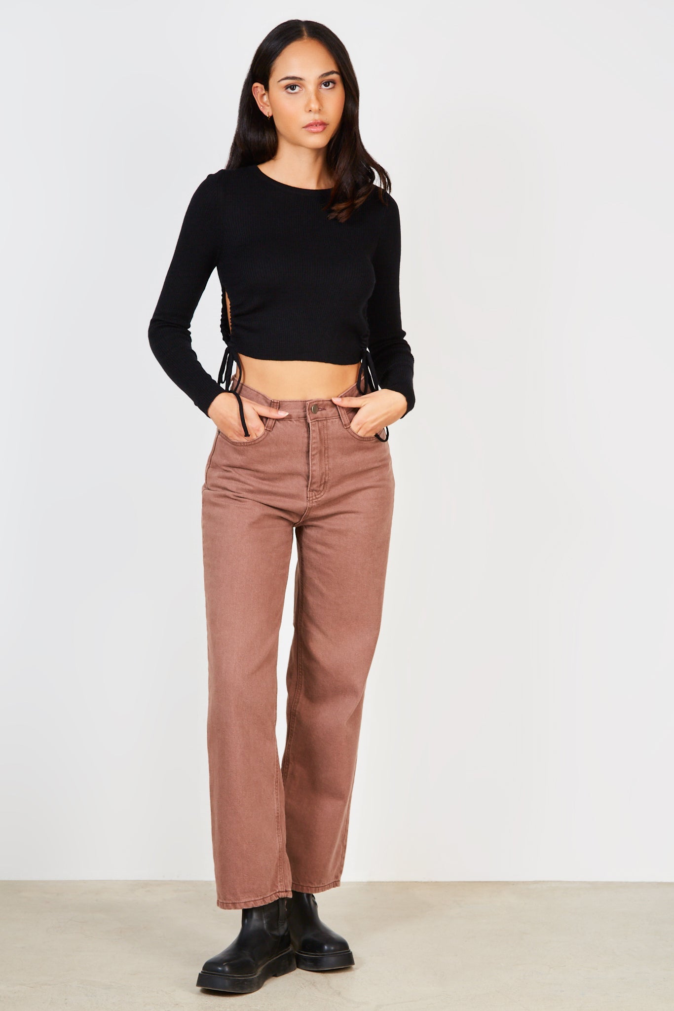 Black cinch side knit top_3