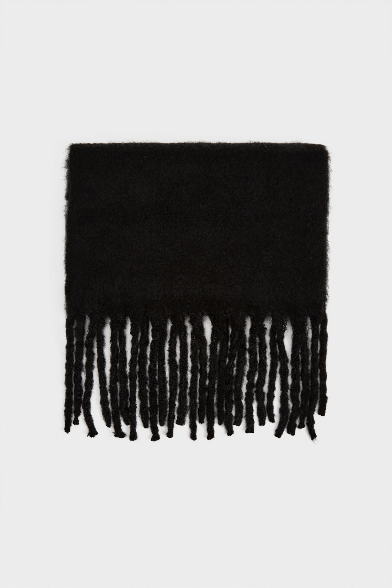 Black wide fuzzy thick scarf_1