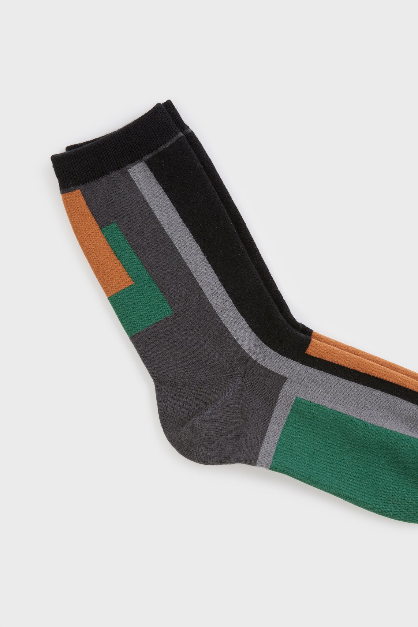 Black geometric blocks socks_3