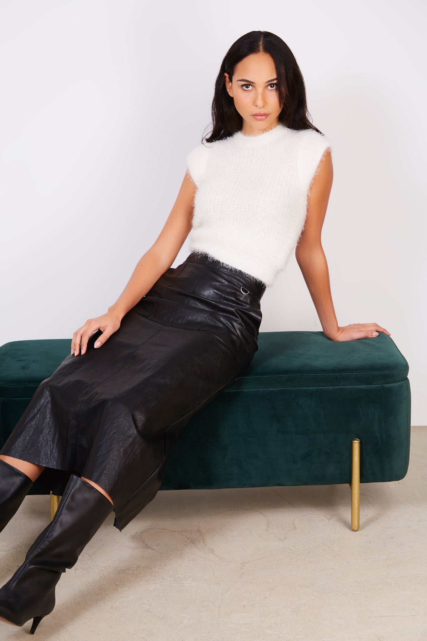 Black high shine midi skirt_5