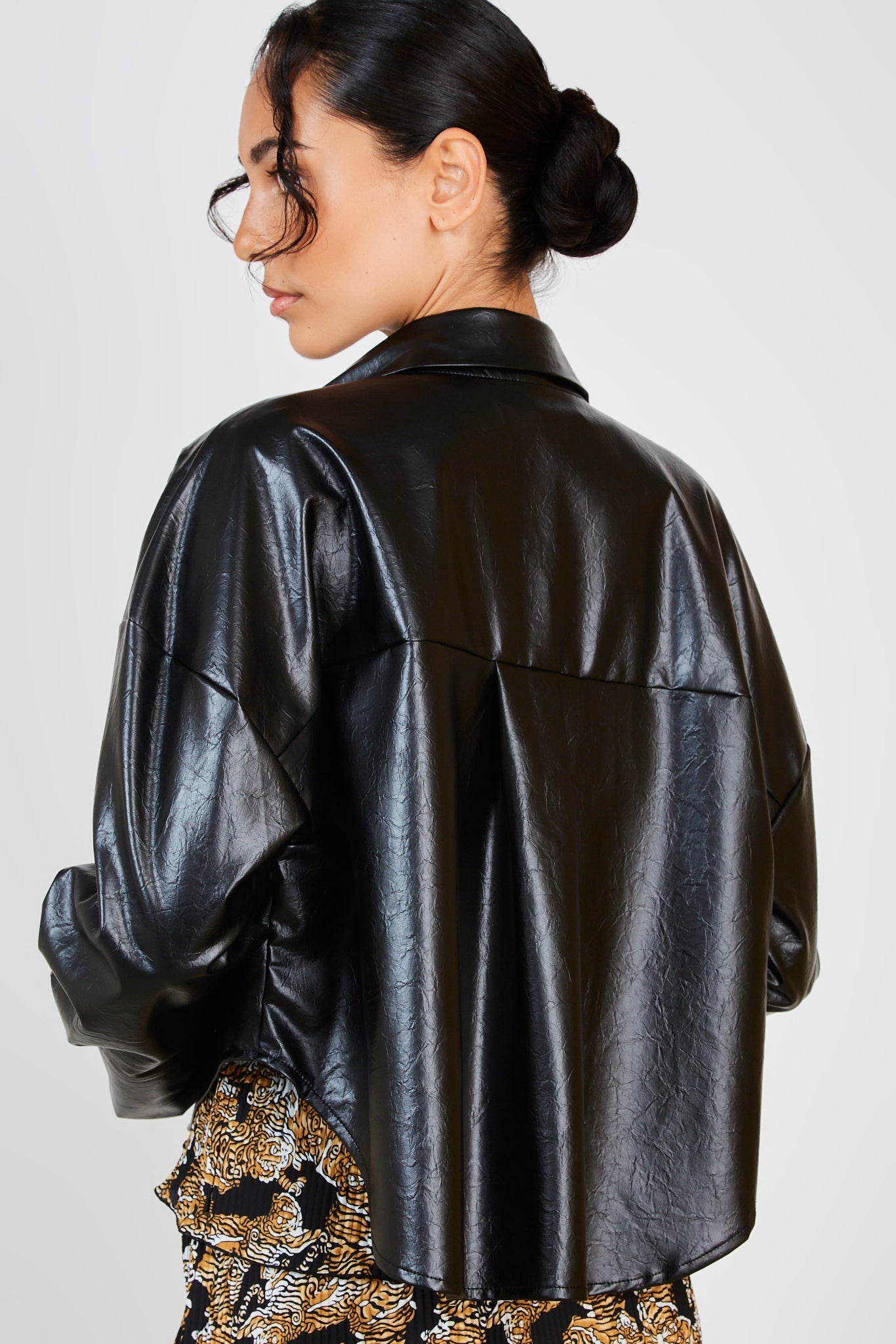 Black high shine shirt_3