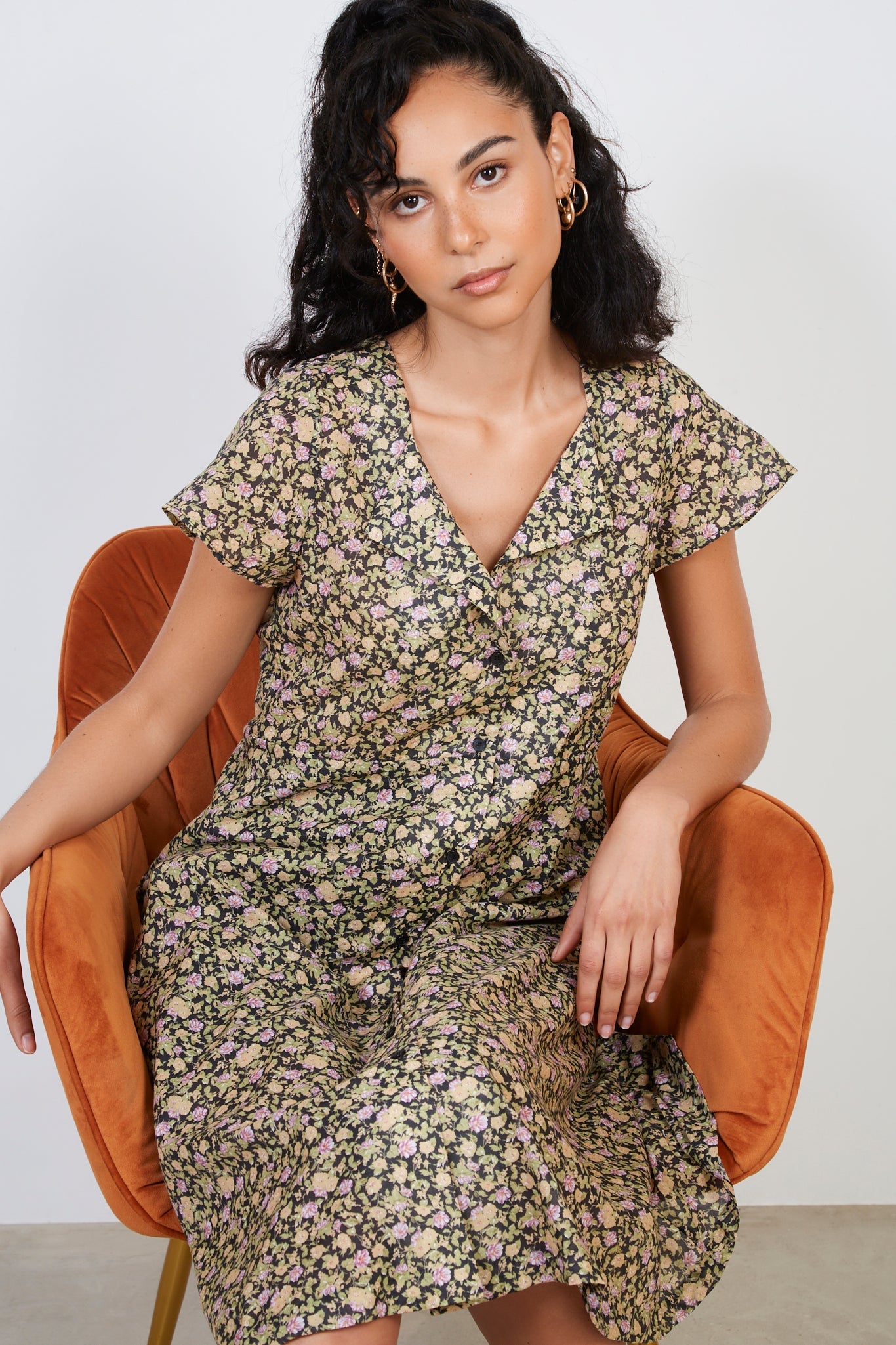 Black lilac and yellow floral print button front dress_5