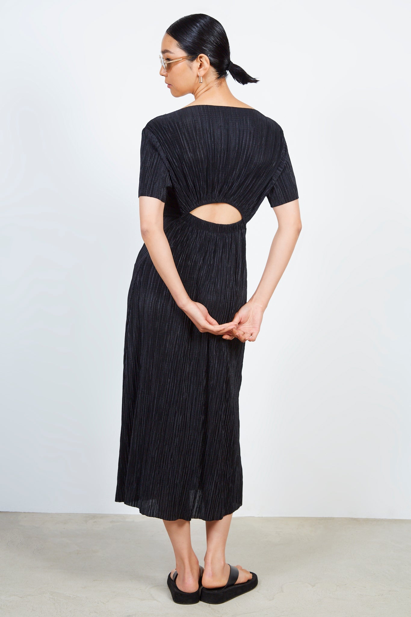 Black micro pleat peek back dress_1