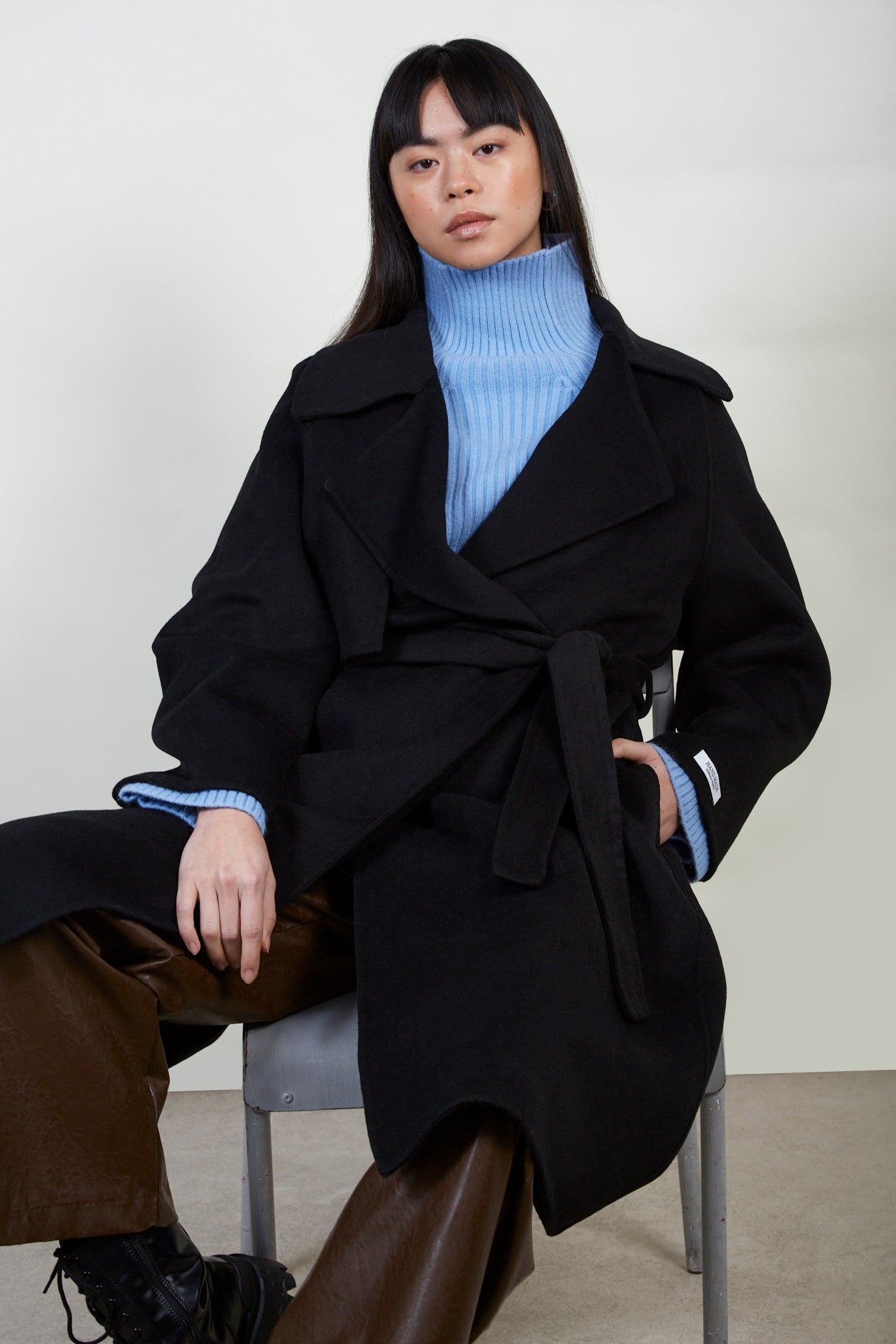 Black pure wool handmade belted shawl coat_7