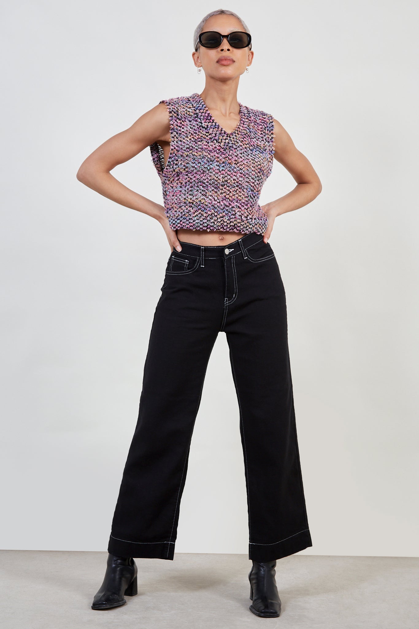 Black rainbow knit tank_4