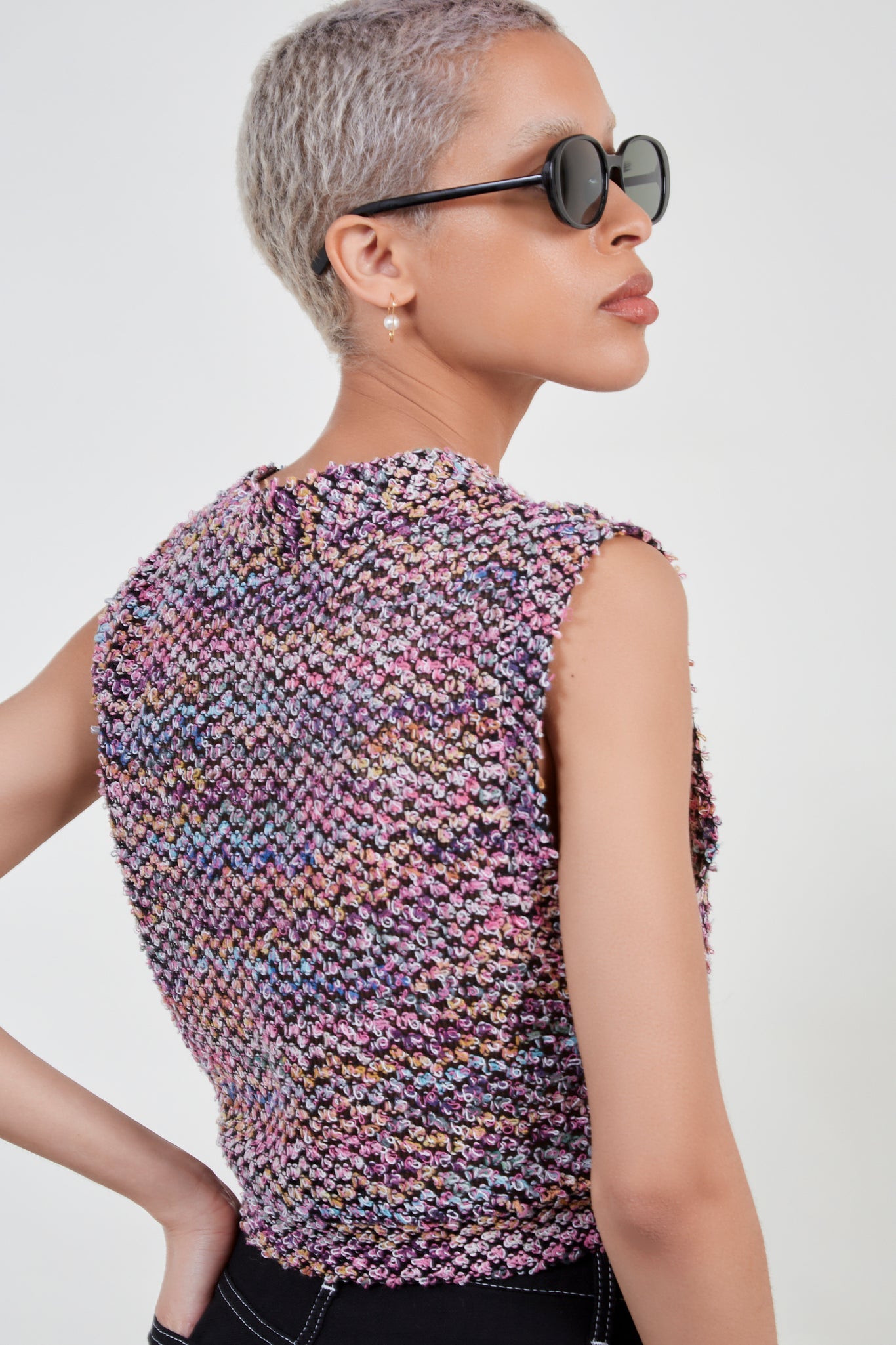 Black rainbow knit tank_3