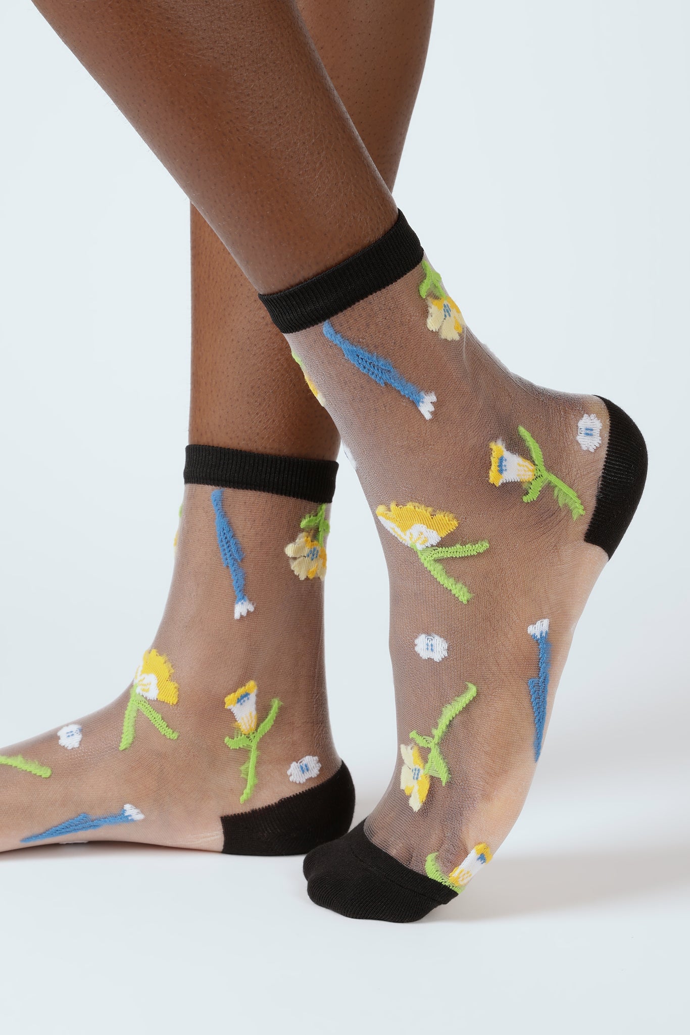 Black sheer sprouting garden socks_1